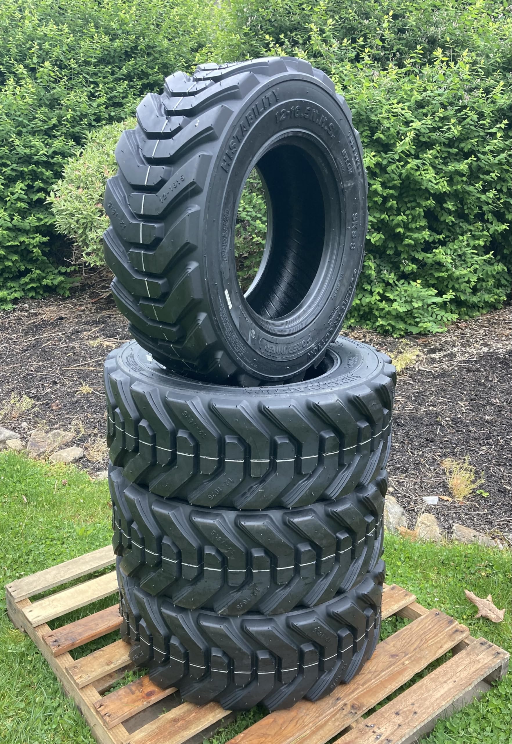 Set Of 4 Heavy-Duty 12-16.5 Skid Steer Tires & Rims R-4 Tread For New Holland LS190, L180, L185, L190