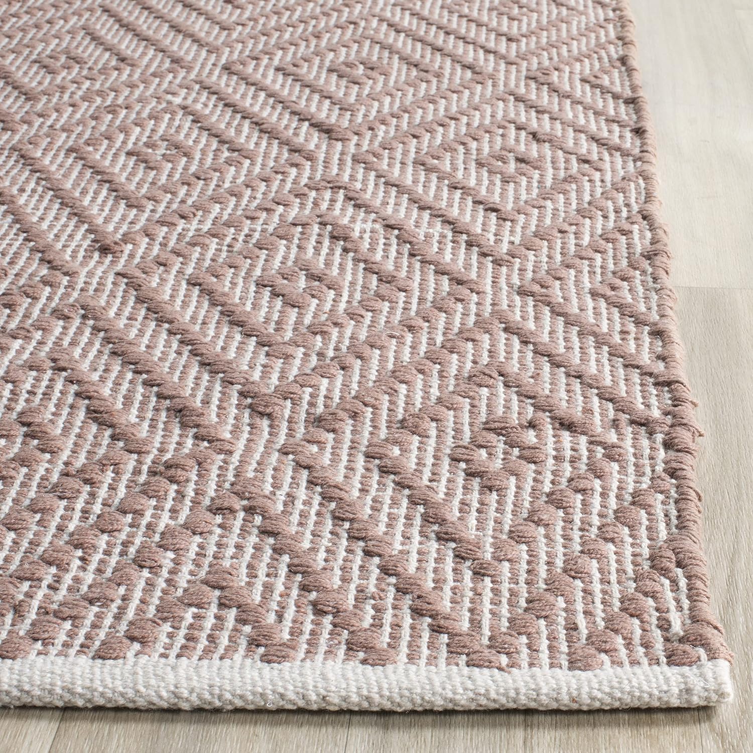 SAFAVIEH Montauk Collection Area Rug - 5' x 7', Beige & Ivory, Handmade Trellis Cotton, Ideal for High Traffic Areas in Living Room, Bedroom (MTK811E)