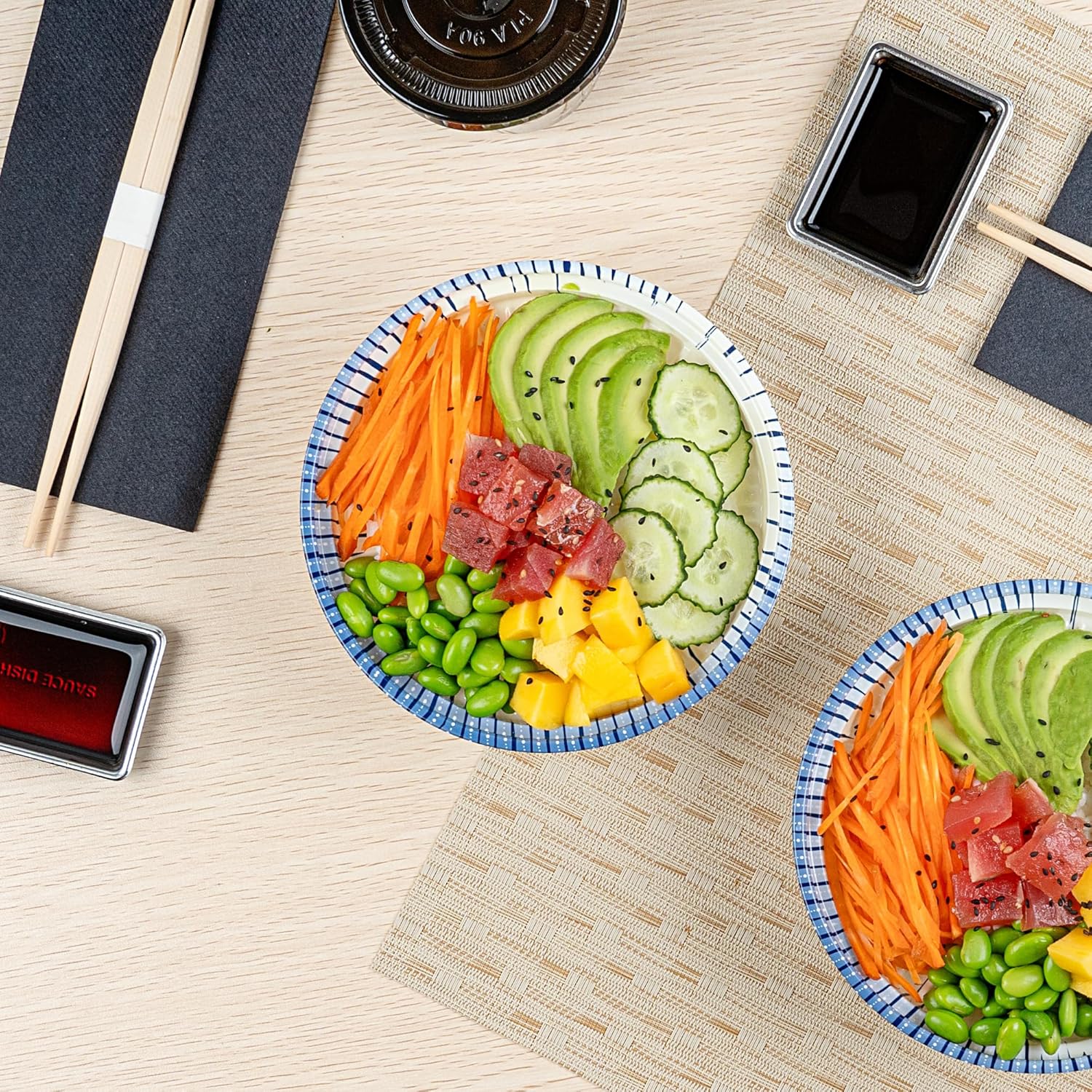 Restaurantware Bento Tek 10.1 Ounce Meal Prep Containers, 400 Disposable Take Out Bowls - Lids Sold Separately, Round, White And Blue Plastic Food Containers, Serve Poke, Noodles, Salads, And More