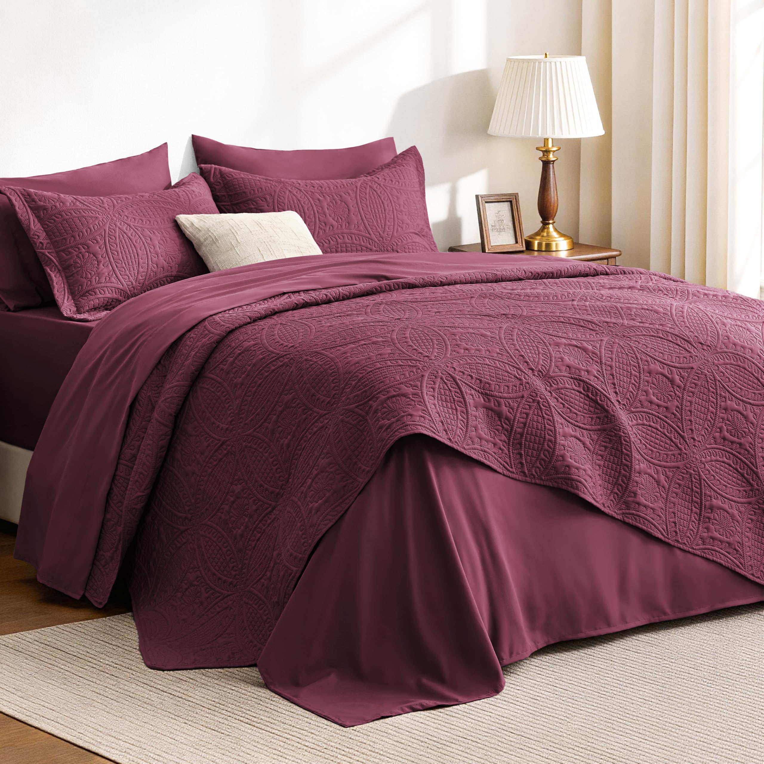 Love's cabin Quilts for Queen Bedspreads, 7 Pieces Bed in a Bag, Burgundy | Fits Mattresses up to 16in, Sheets & Shams Included, Ultra Soft Lightweight Coin Pattern Coverlet, All-Season Bedding Set