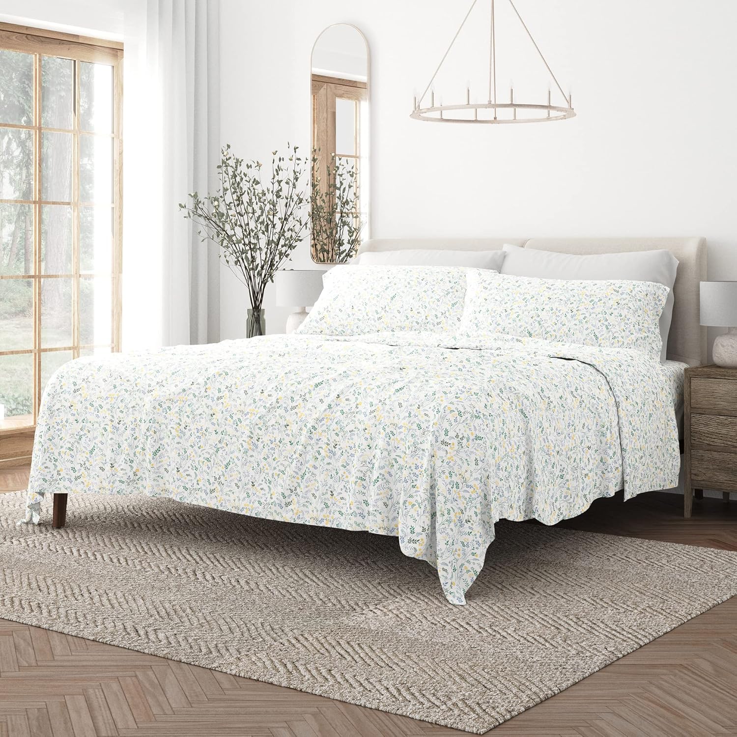 Merit Linens Breathable Hotel Style Queen Floral Bed Sheets | 4 Pc Blue Sheet Set Deep Pocket | Lightweight, Cozy Sheets | Easy Care Flower Sheets (Queen, Light Blue Wildflower)