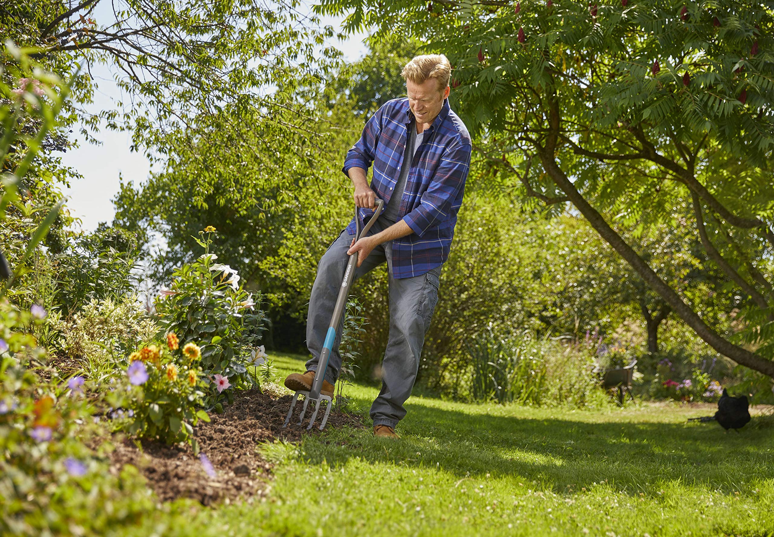 Gardena Forca Natureline: Forca per Rivoltare e Dissodare, in Frassino Certificato Fsc, Impugnatura a D Ergonomica (17002-20)