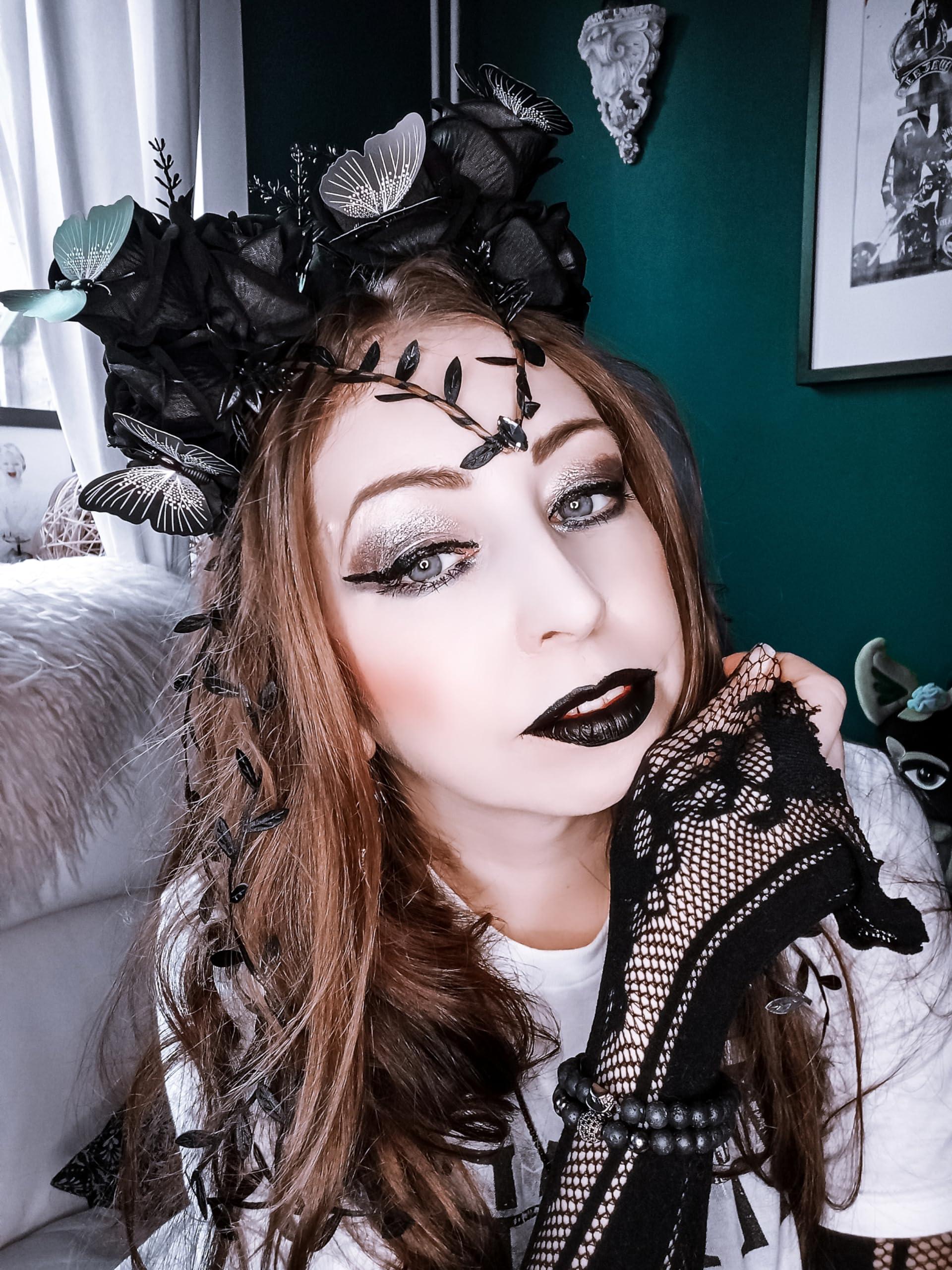 Amazon.com : MOSTORY Black Flower Crown Headband - Gothic  display picture 1