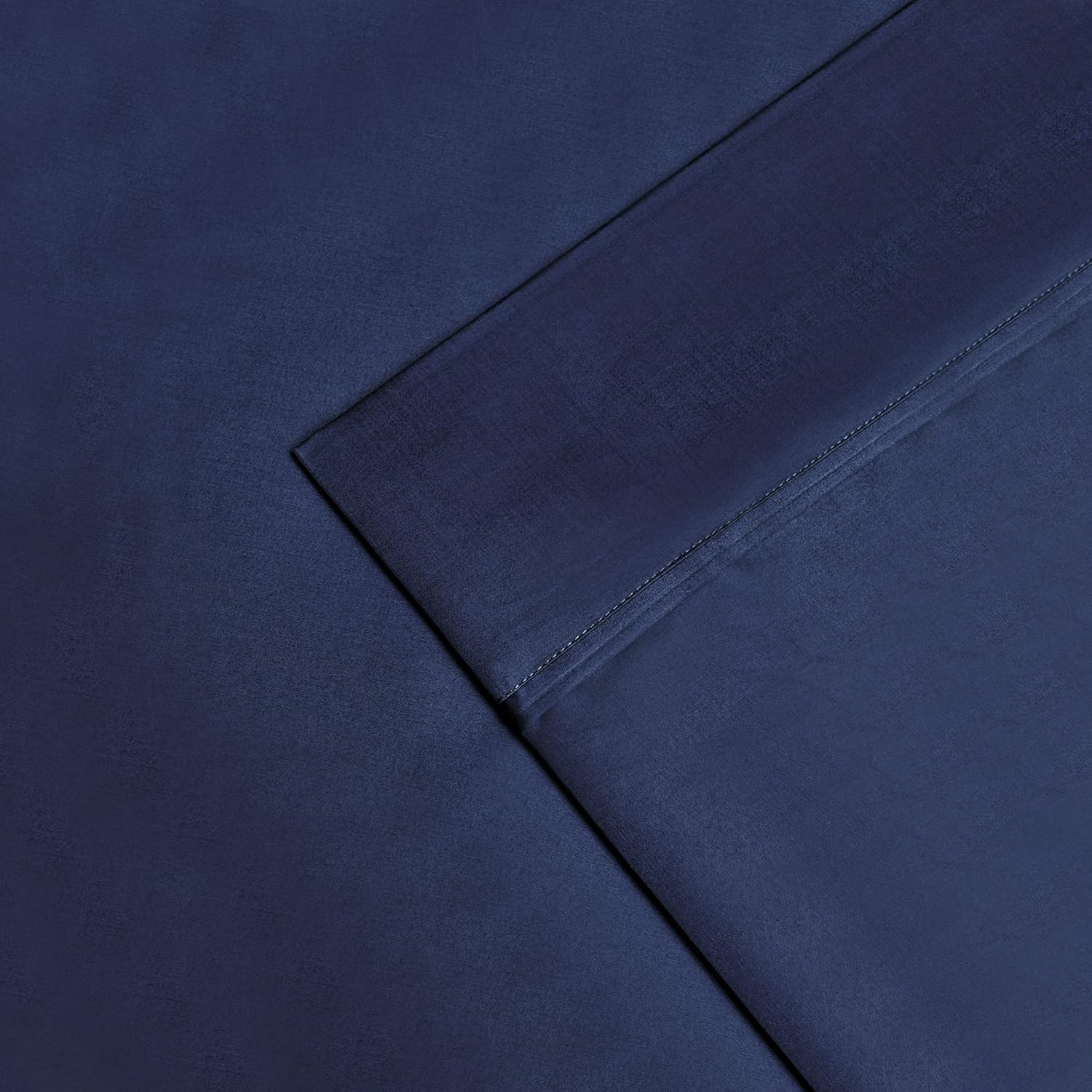 BLUENILEMILLS Richey 1200-Thread Count 2-Piece Solid Cotton/Polyester Blend Pillowcase Set, Standard, Navy Blue