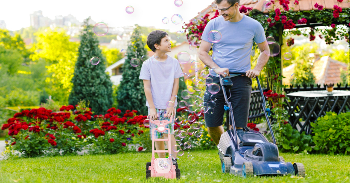 Doloowee cortadora de césped de burbujas roja y azul para niños pequeños, creadores de burbujas para niños, juguete de jardín al aire libre para el verano, regalos de cumpleaños para niños y Doloowee cortadora de césped de burbujas roja y azul para niños pequeños, creadores de burbujas para niños, juguete de jardín al aire libre para el verano, regalos de cumpleaños para niños y