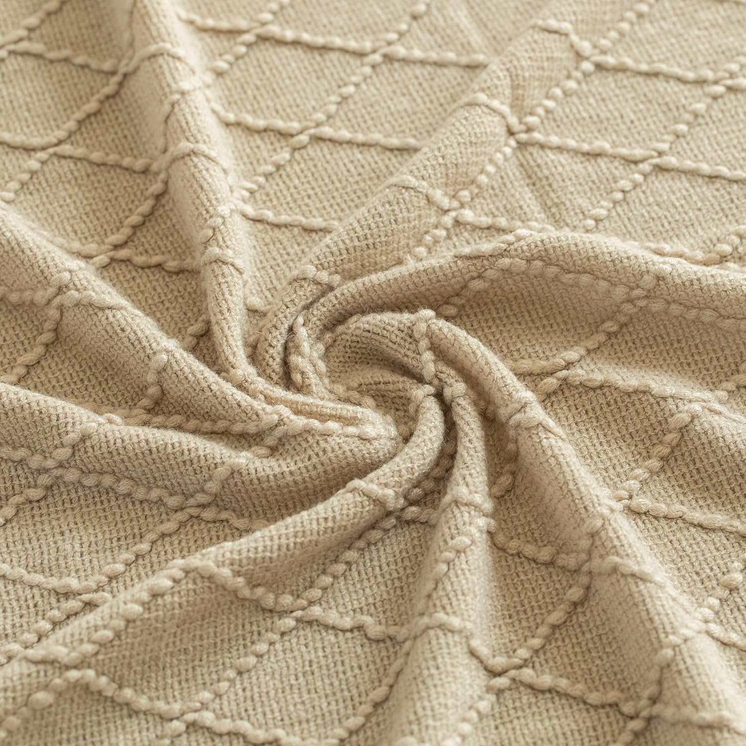 DEERLUX Knit Throw Blanket 50x60 in Diamond Pattern Design and Fringe Edges for a Cozy Touch to Your Living Space – Khaki