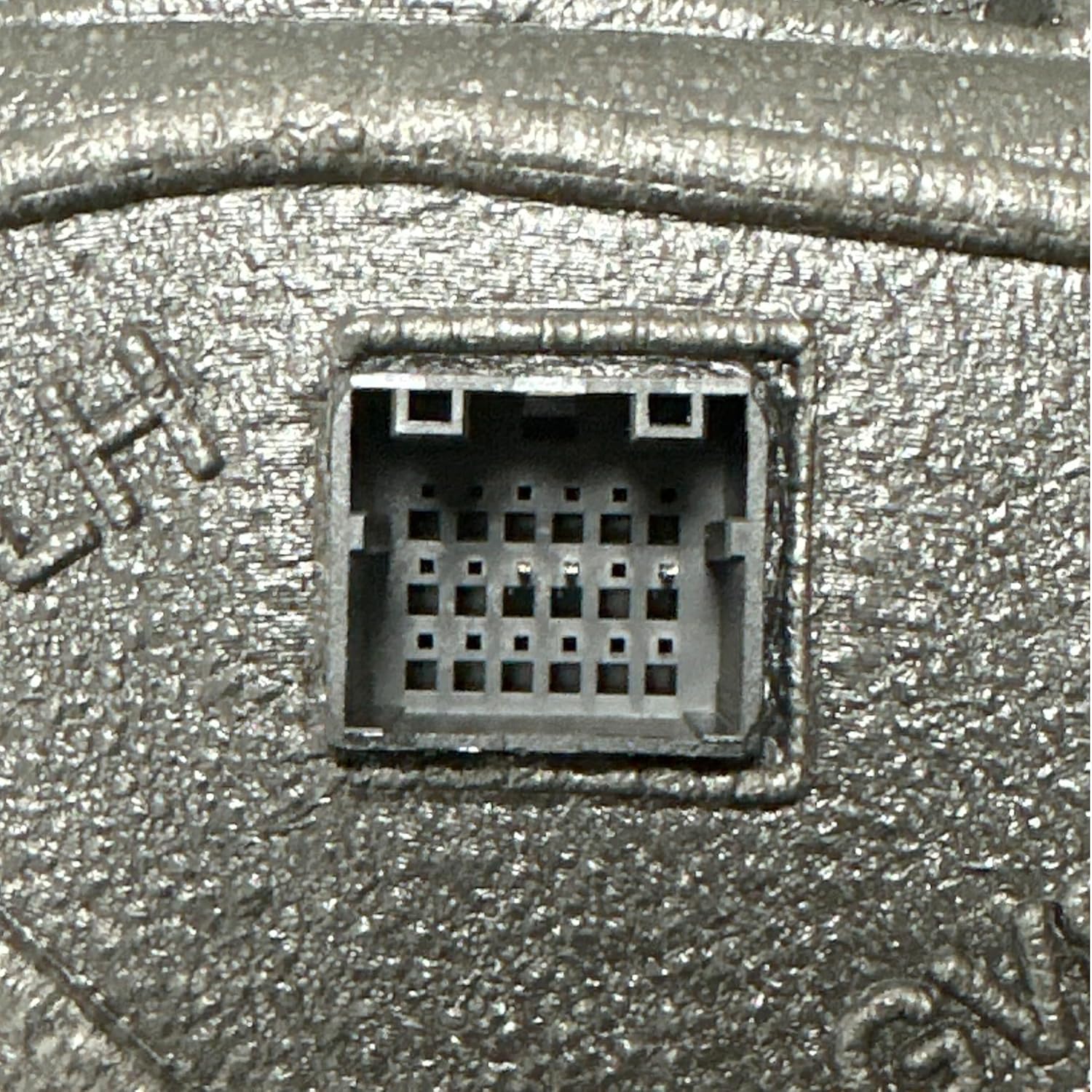 Spieg GM1320558 Driver Side Mirror for 2016-2022 Chevrolet Malibu | Left Side View Mirror Assembly with Power Adjustment Non-Heated Glass Manual Folding | Textured Black Cover 3 Pins