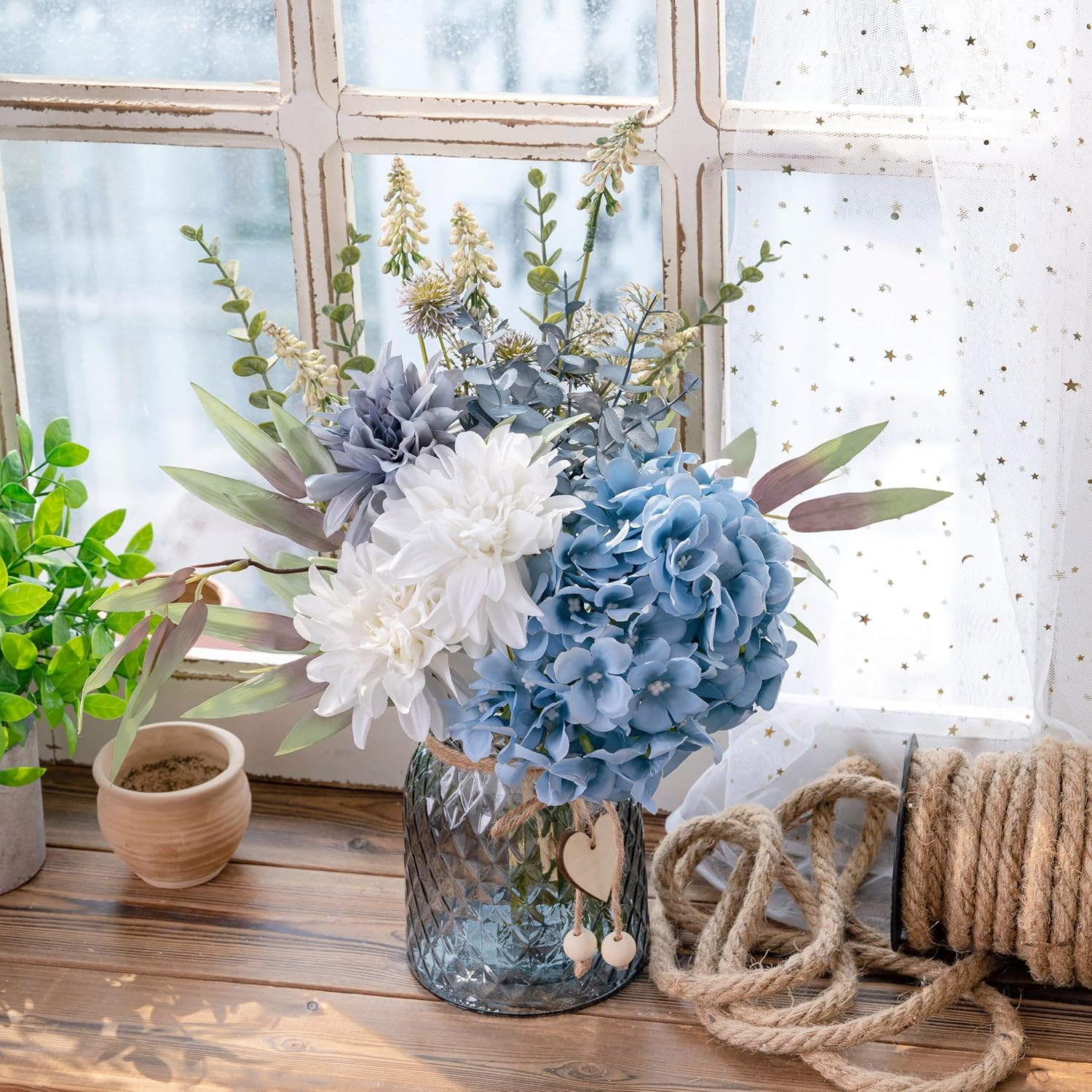 LUEUR Fake Flowers with Vase, Hydrangea Artificial Flowers in Vase Faux Flowers Arrangement Suitable for Home Kitchen Living Room Fall Spring Decor Office Decoration, Centerpiece Table Decorations