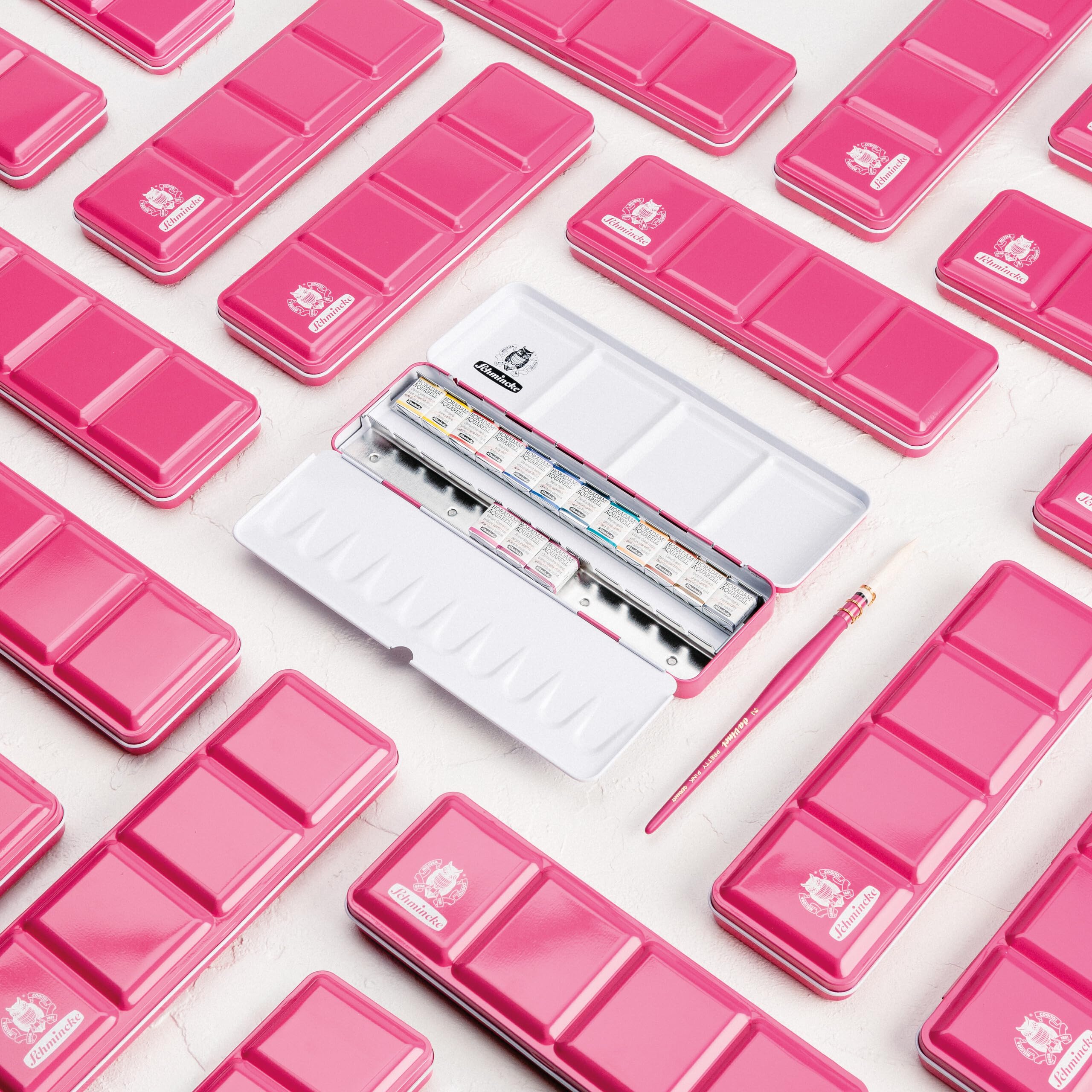 Amazon.com: Schmincke - HORADAM® AQUARELL Paint Box Pink Lacquered