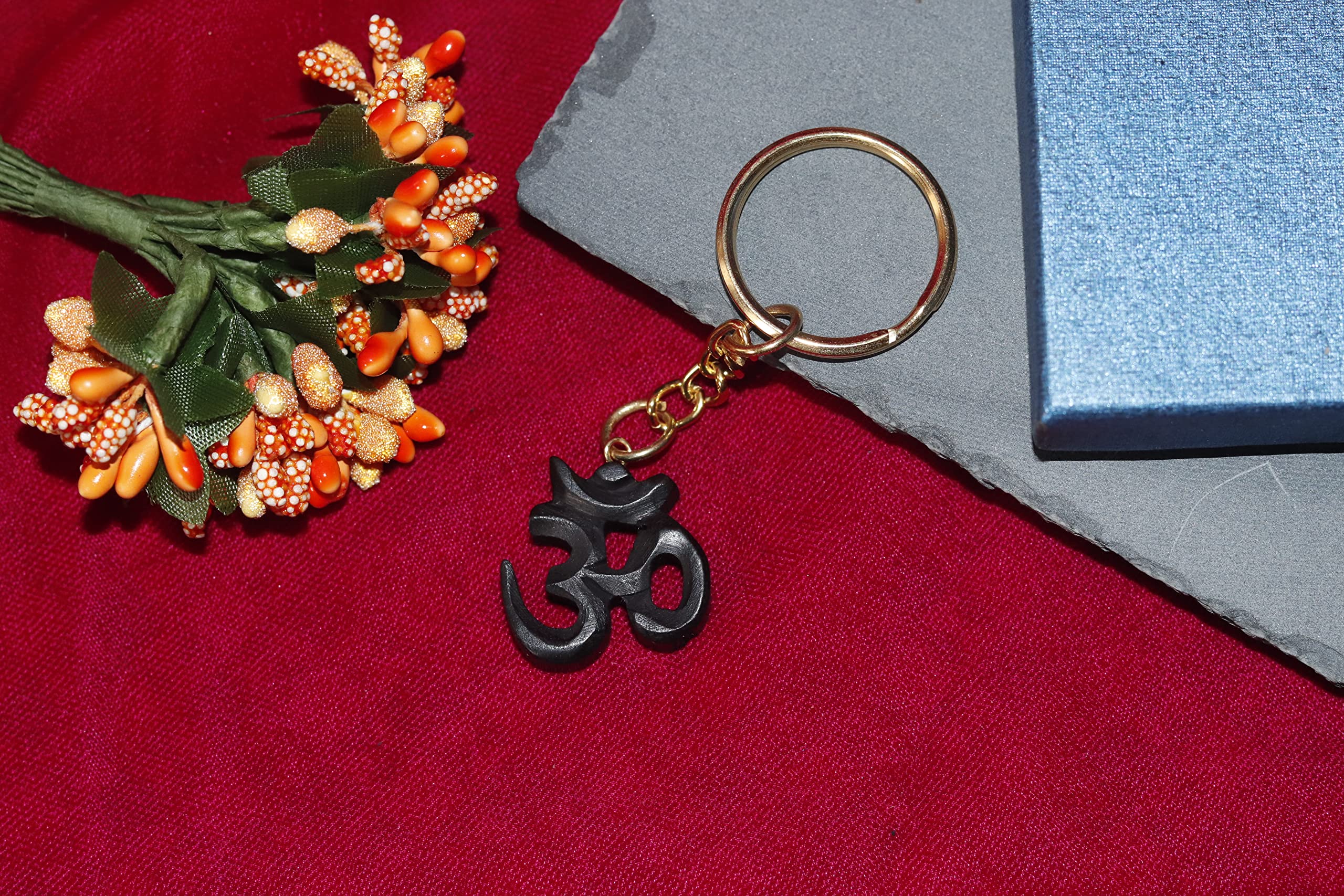 OM Karungali Keychain, Ohm (Hindi) Ebony Wood Keychain [ pack of 1 ]-image-46