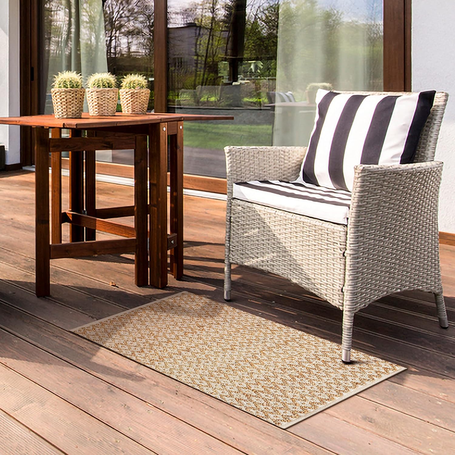 Ramanta Home Jute Cotton Area Rug 24x36 Inches Natural White, Handwoven Reversible Boho Diamond Floor Rugs for Entrance, Bedroom, Living Room, Kitchen | Farmhouse Artistic Design for Patio Décor