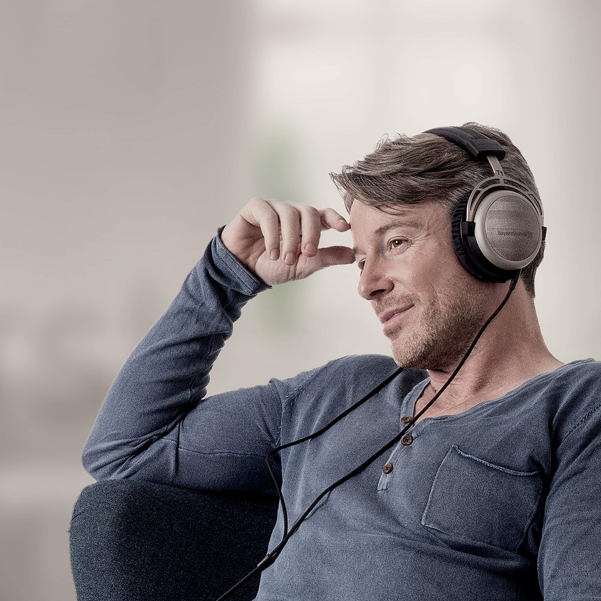 Amazon.com: Beyerdynamic T1 2nd Generation Audiophile Stereo