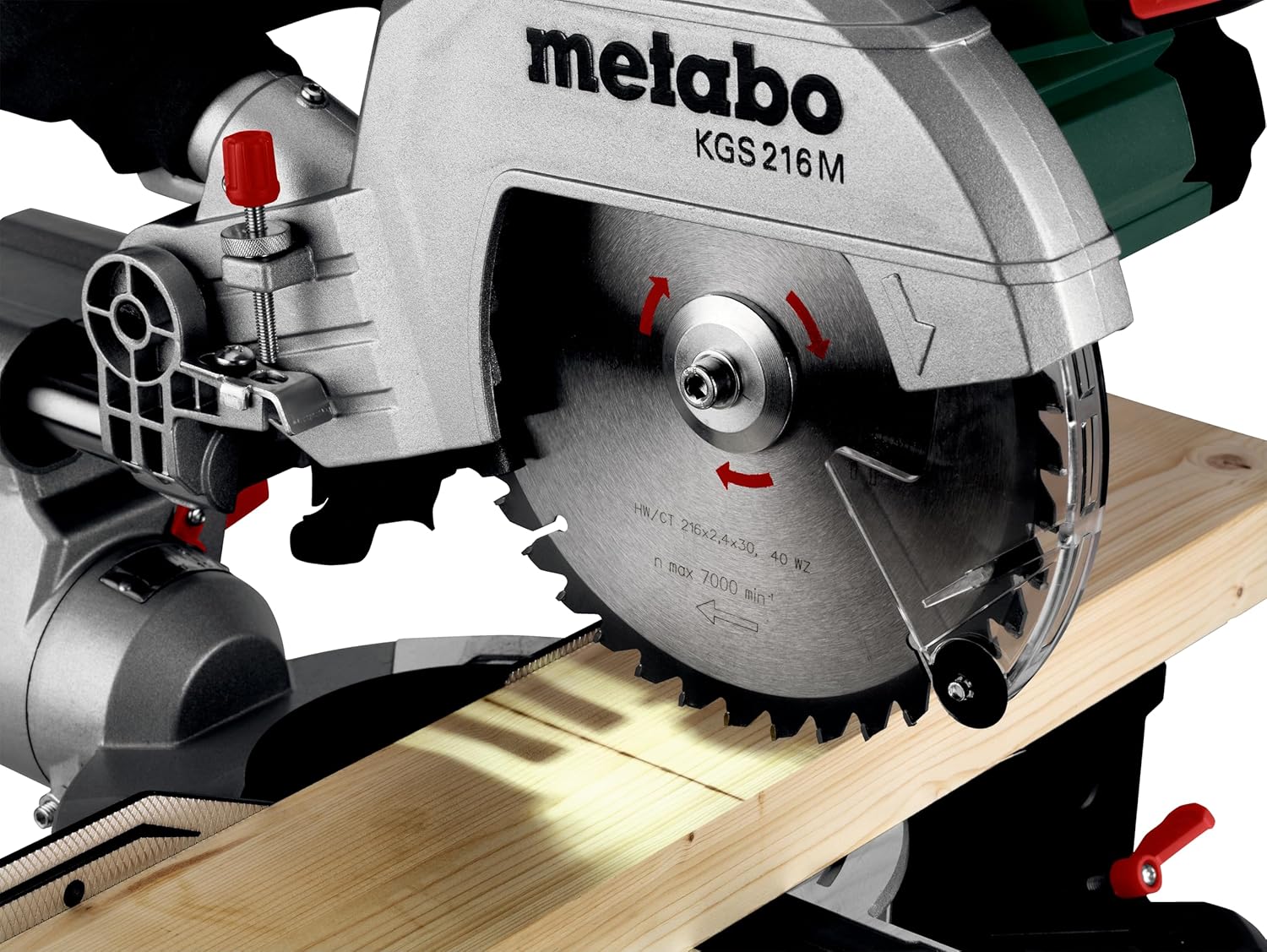 Close-up of Metabo KGS 216 M blade and PCL LED shadow line