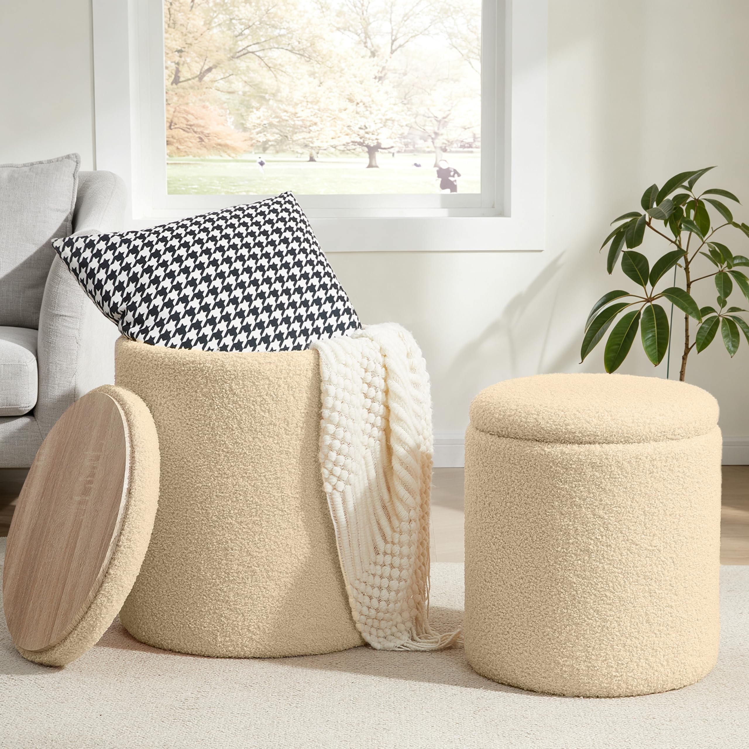 Royal Windsor Round Ottoman with Storage Set of 2, Storage Vanity Stool