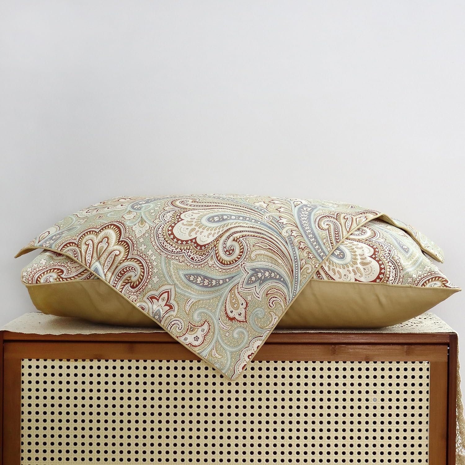 Helthep Boho Paisley Khaki 1 Pair Pillow Cases (no Filling no Comforter) 20×36 inch 100% Egyptian Cotton Elegant Silky Soft Satin Pillow Covers Standard Pillowcase for King/Cal King Size Bedding