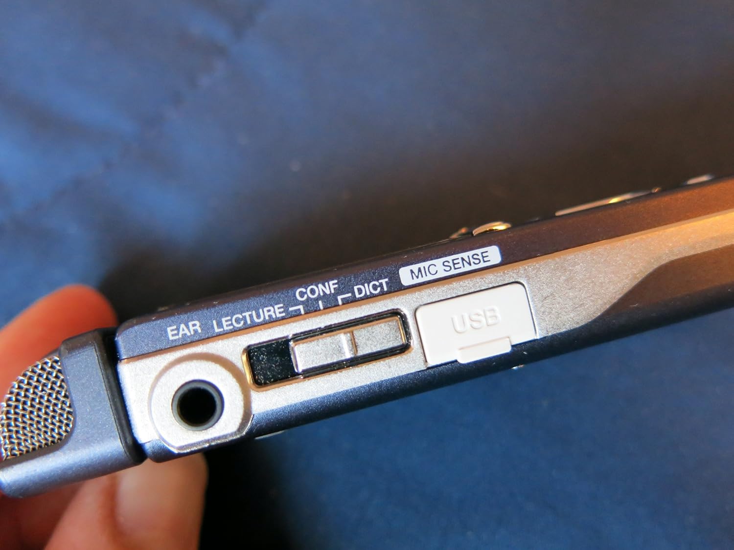 Olympus DS-50 Digital Voice Recorder (275 Hours)