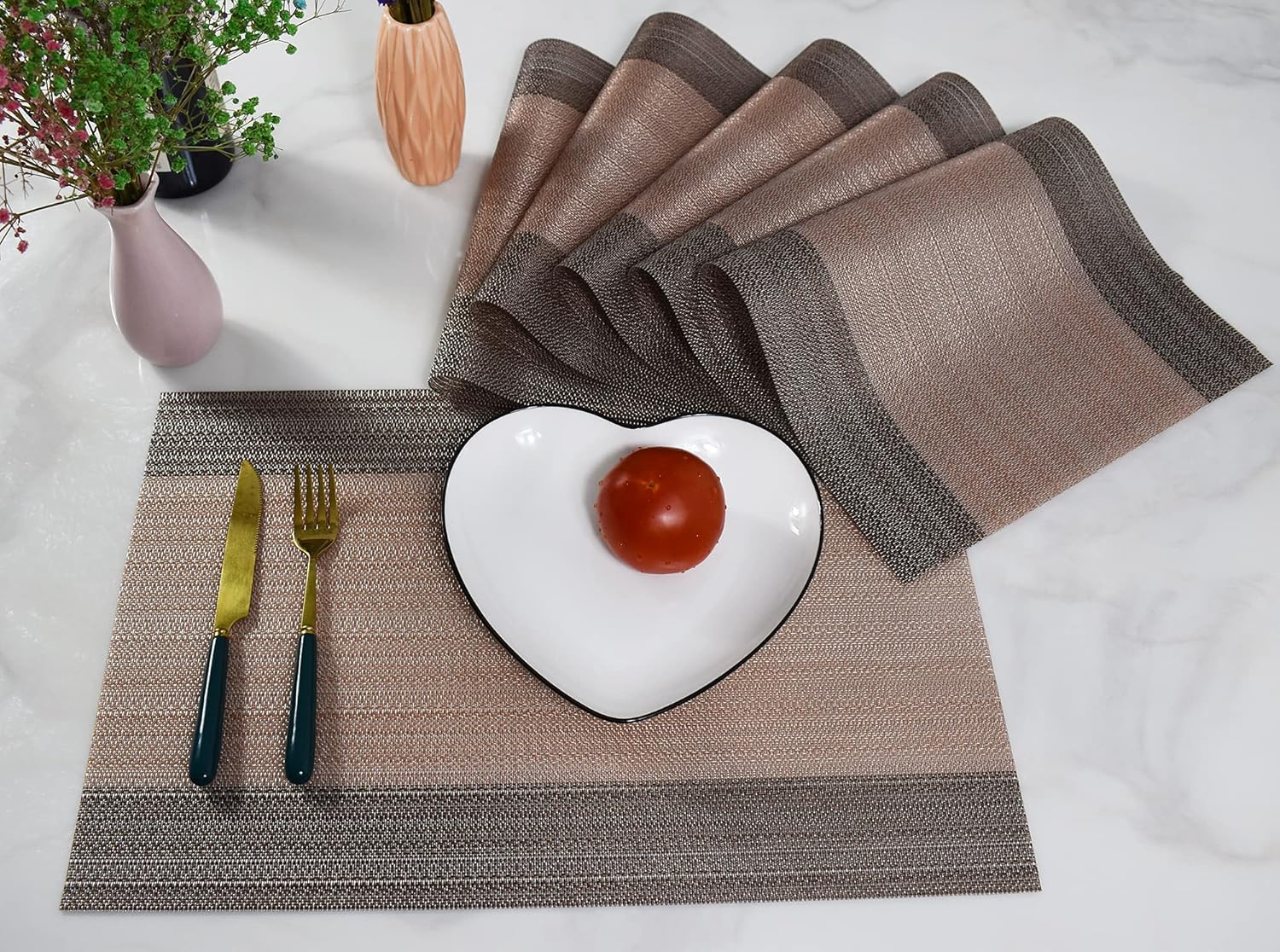 Non-Slip Placemats Set of 6, Heat Stain Ressietant Wipeable Kitchen Dining Table Decorations Easy to Clean Mats, Anti-Skid Vinyl Washable Place Matt (Wave -Coffee)