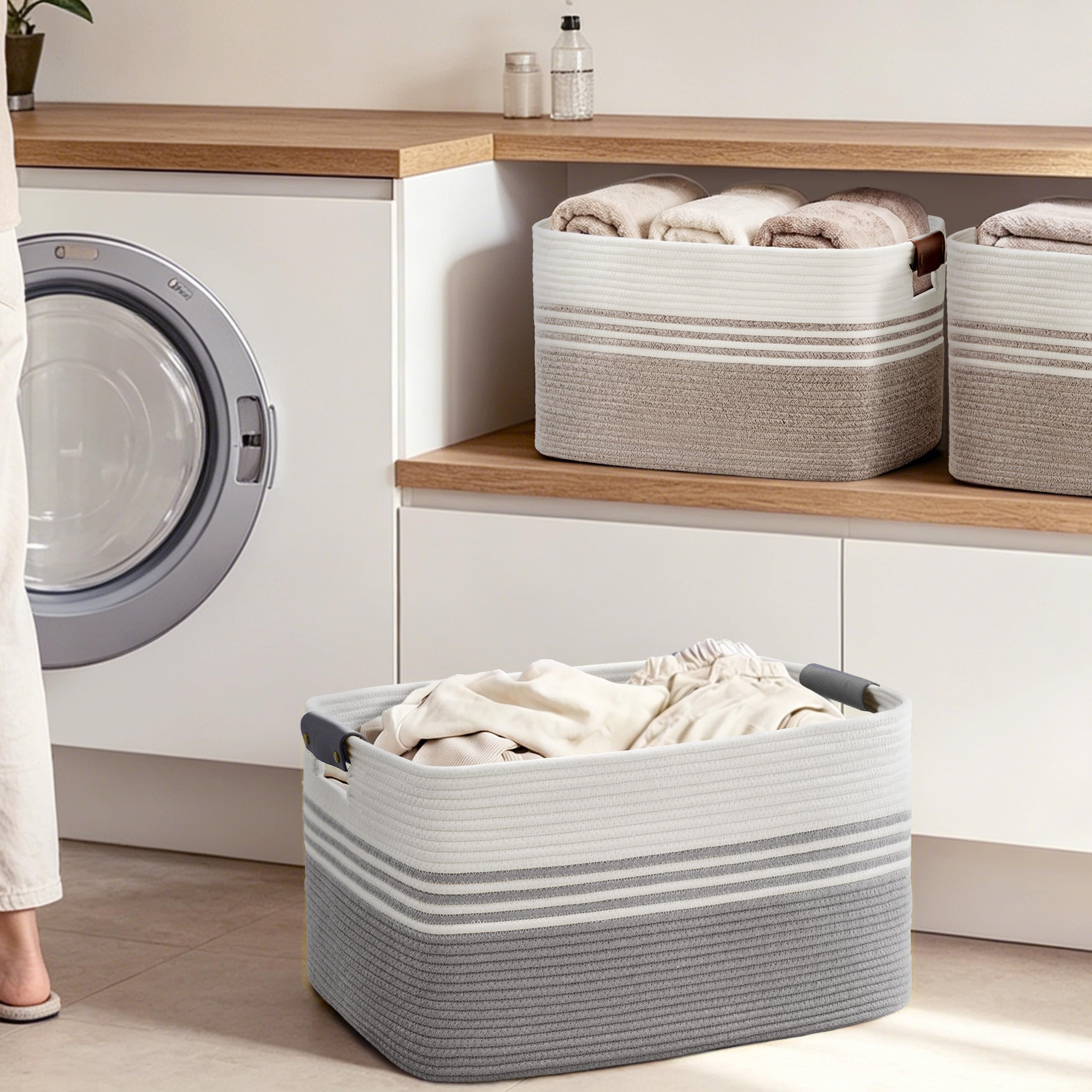 Cesto grande para ropa trenzado en cuerda de algodón, 86L, recipiente con asas de cuero, para mantas, ropa, juguetes, de lavandería para habitación infantil o salón, 60x40x36 cm, blanco y gris