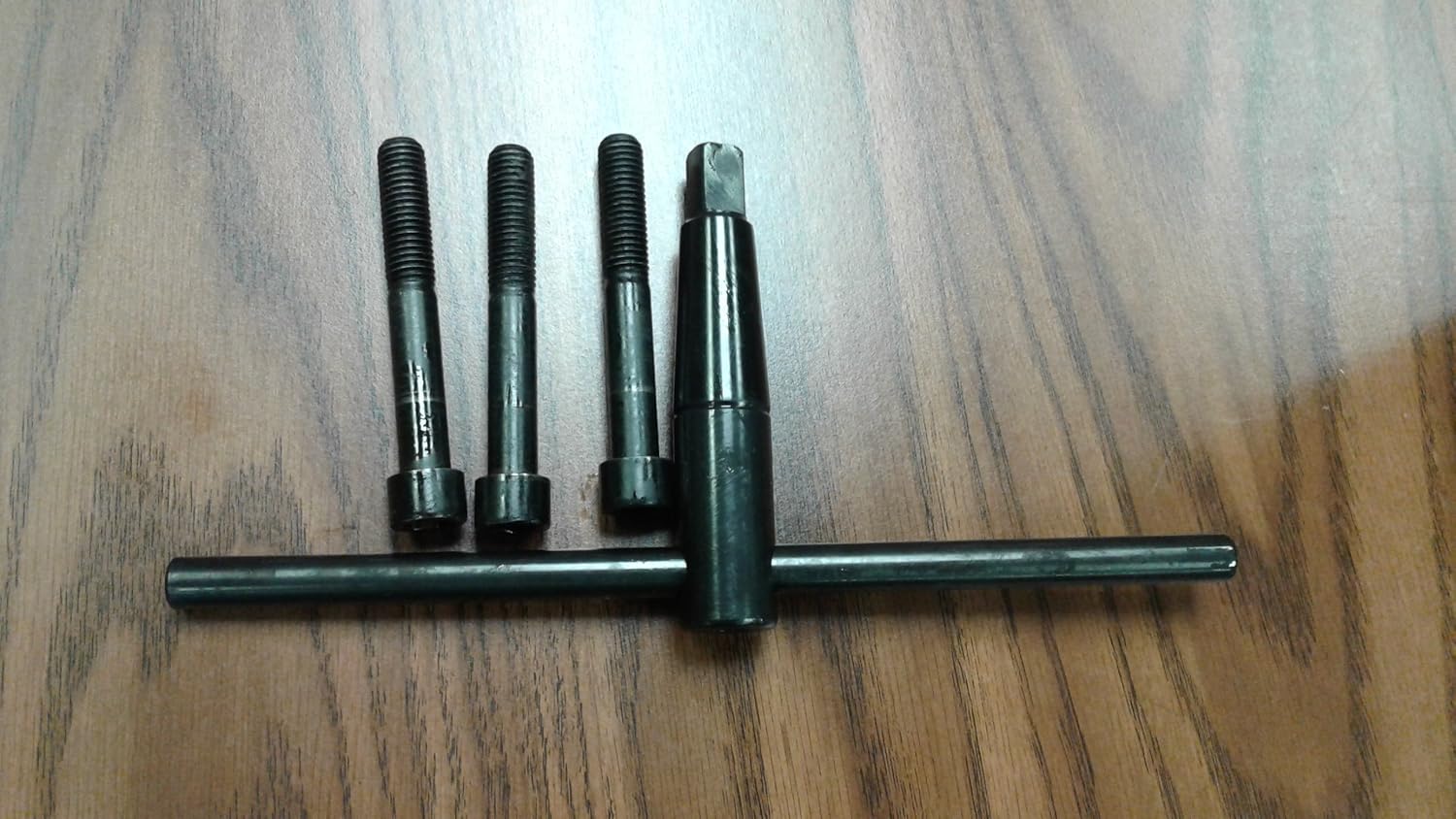 CME 8" 3-Jaw Self-Centering (Scroll) Lathe Chuck, Front Mount, Two-Piece Reversible Jaws
