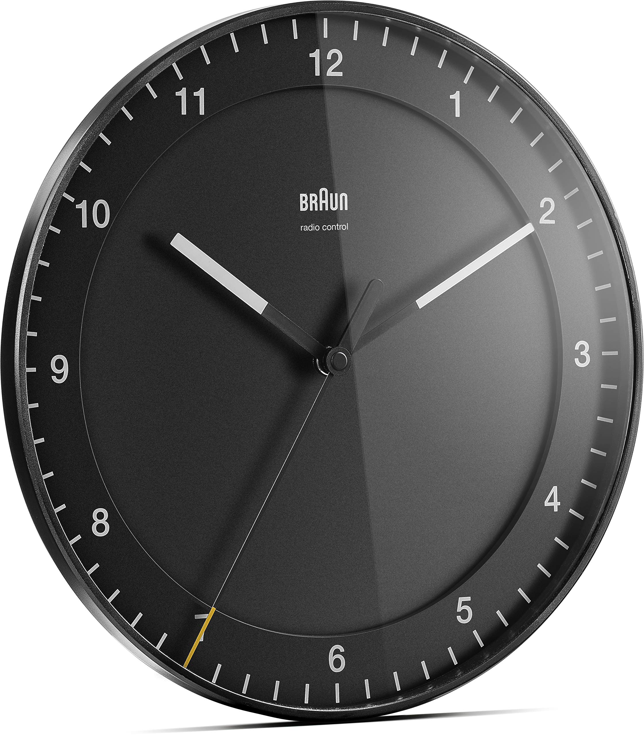 Braun Reloj de Pared clásico controlado por Radio Zona con Hora Central Europea (DCF) con Movimiento de Agujas silencioso, de fácil Lectura diámetro del 30 cm en Negro, Modelo BC17B-DCF.