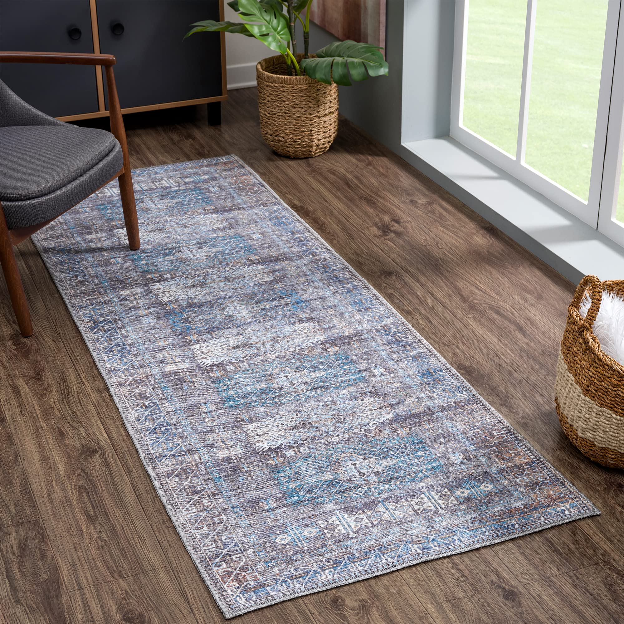 Bloom Rugs – Tapete tradicional de pasillo lavable, para entrada, baño y cocina, color gris pizarra y azul, tamaño exacto 2.5 x 12