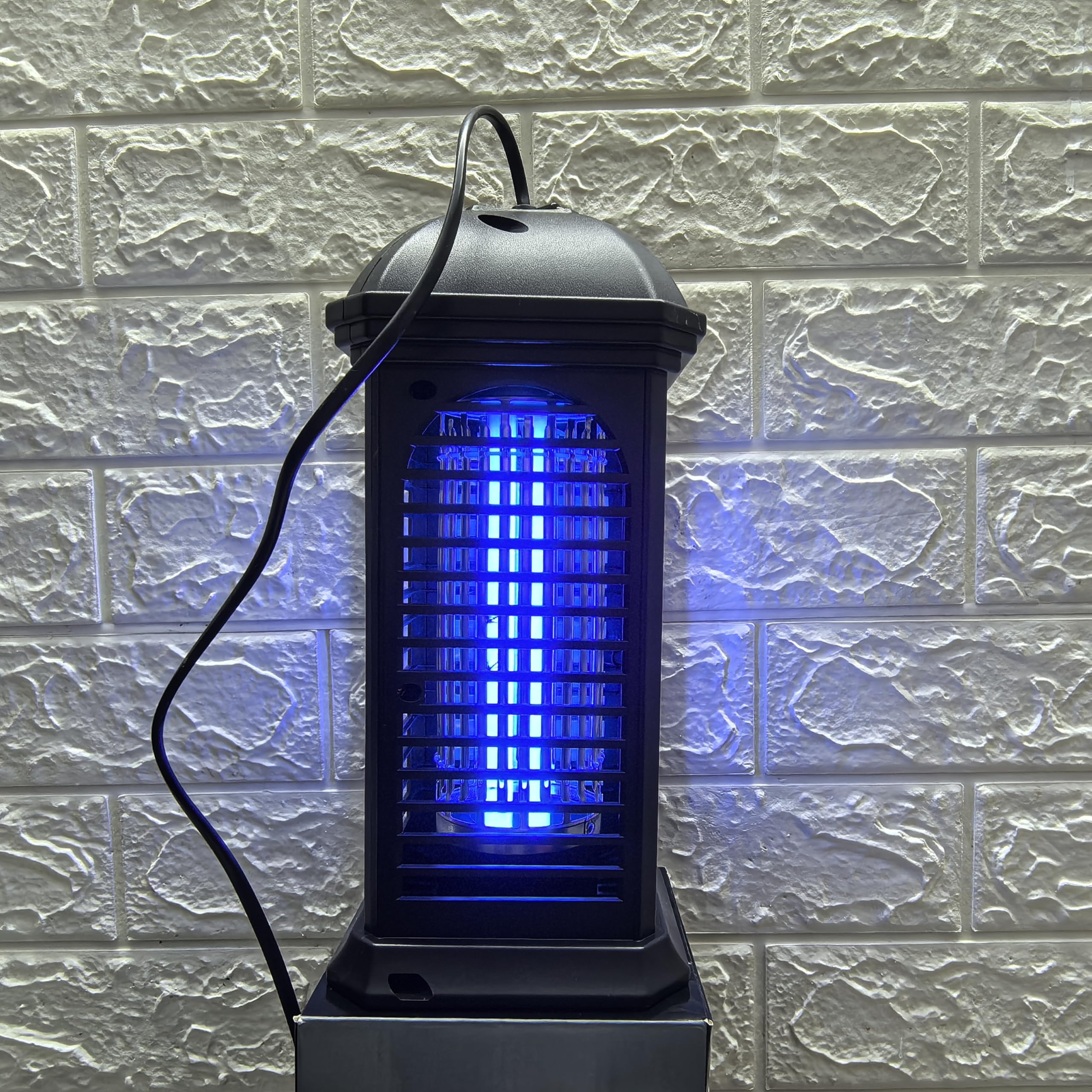 IQN Mosquito Killer Lamp,Mosquito Killer Machine For 1800V Energy Saving Insect Killer Machine,11W Uv Bulbs Fly Catcher Trap For Home, Kitchen, Patio-Indoor&Outdoor Use, Ipx4 Waterproof (Black)