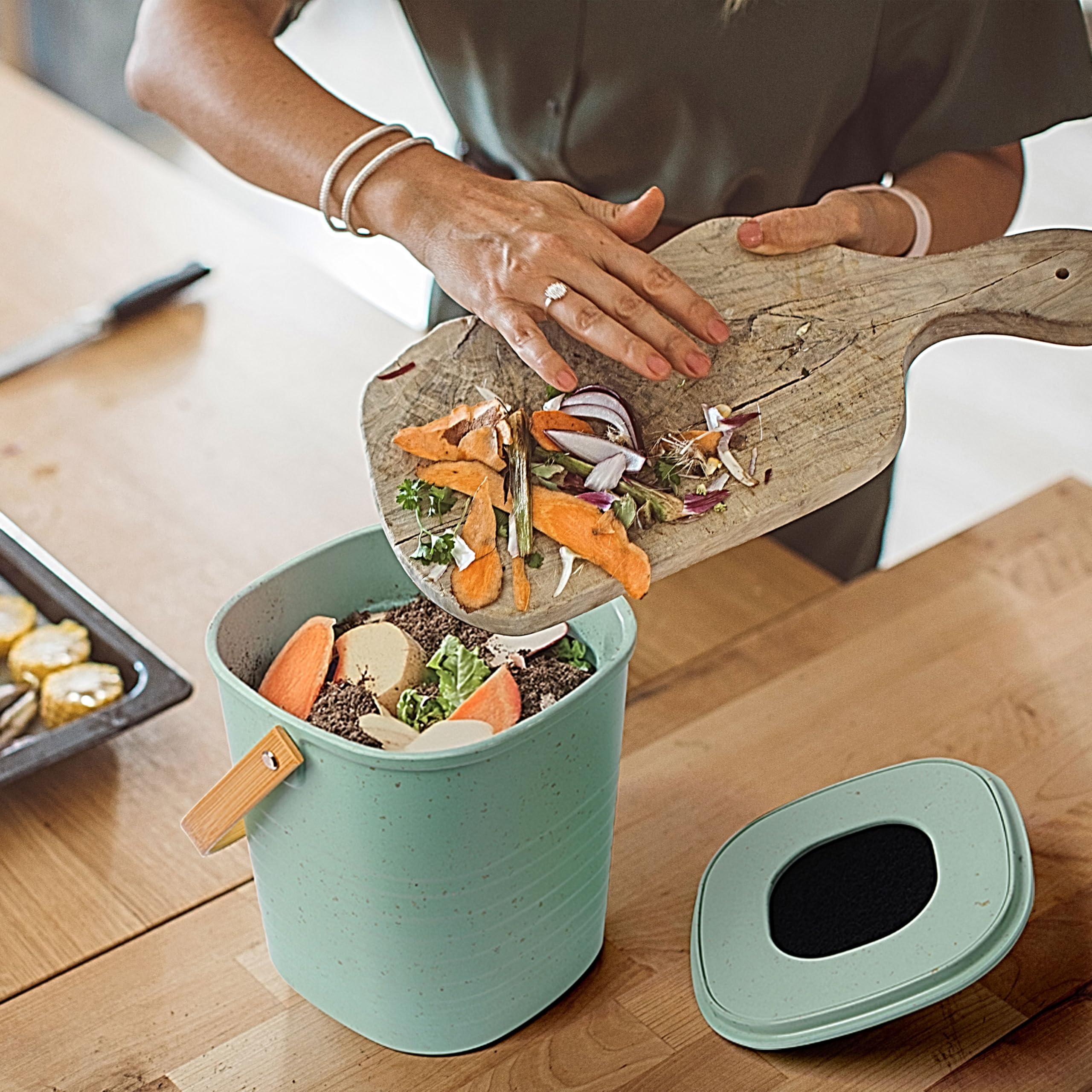 BIRAMBEAU Seau à Compost 3,5L Vert – Poubelle Cuisine pour Déchets Organiques Compact