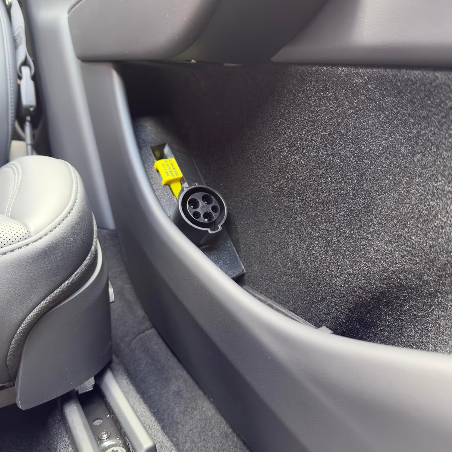 Door Dock for Tesla/J1772 Adapter for Model Y and Charger Locking Ring Bundle 2026+ Juniper (Yellow)