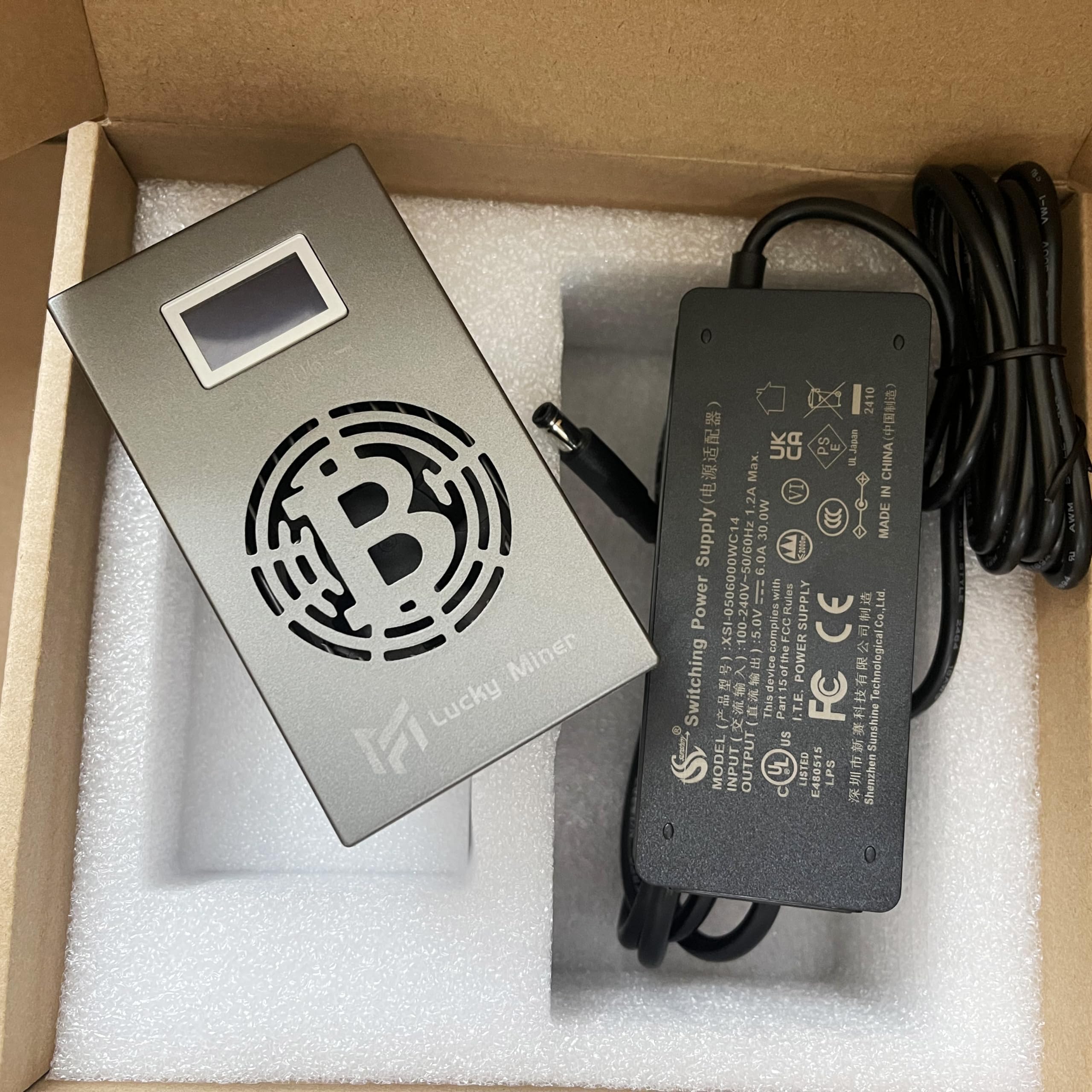 Bitcoin Miner Lucky Miner V6 WiFi 500GH/S 13W LV06 BM1366 SHA256 Home Silent Lottery Miner BTC Miner Machine Solo Miner
