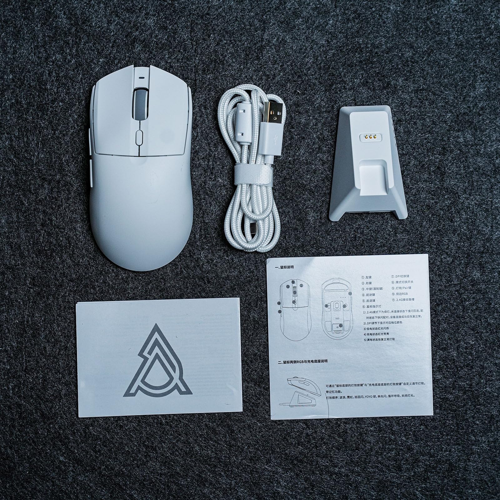 MechLands AJAZZ AJ139 V2 MC Mouse da gioco con base di ricarica, regolabile 12.000 DPI, sensore PAW3311, mouse wireless a 3 modalità, batteria da 500 mAh, frequenza di polling 1000, peso leggero 66 g