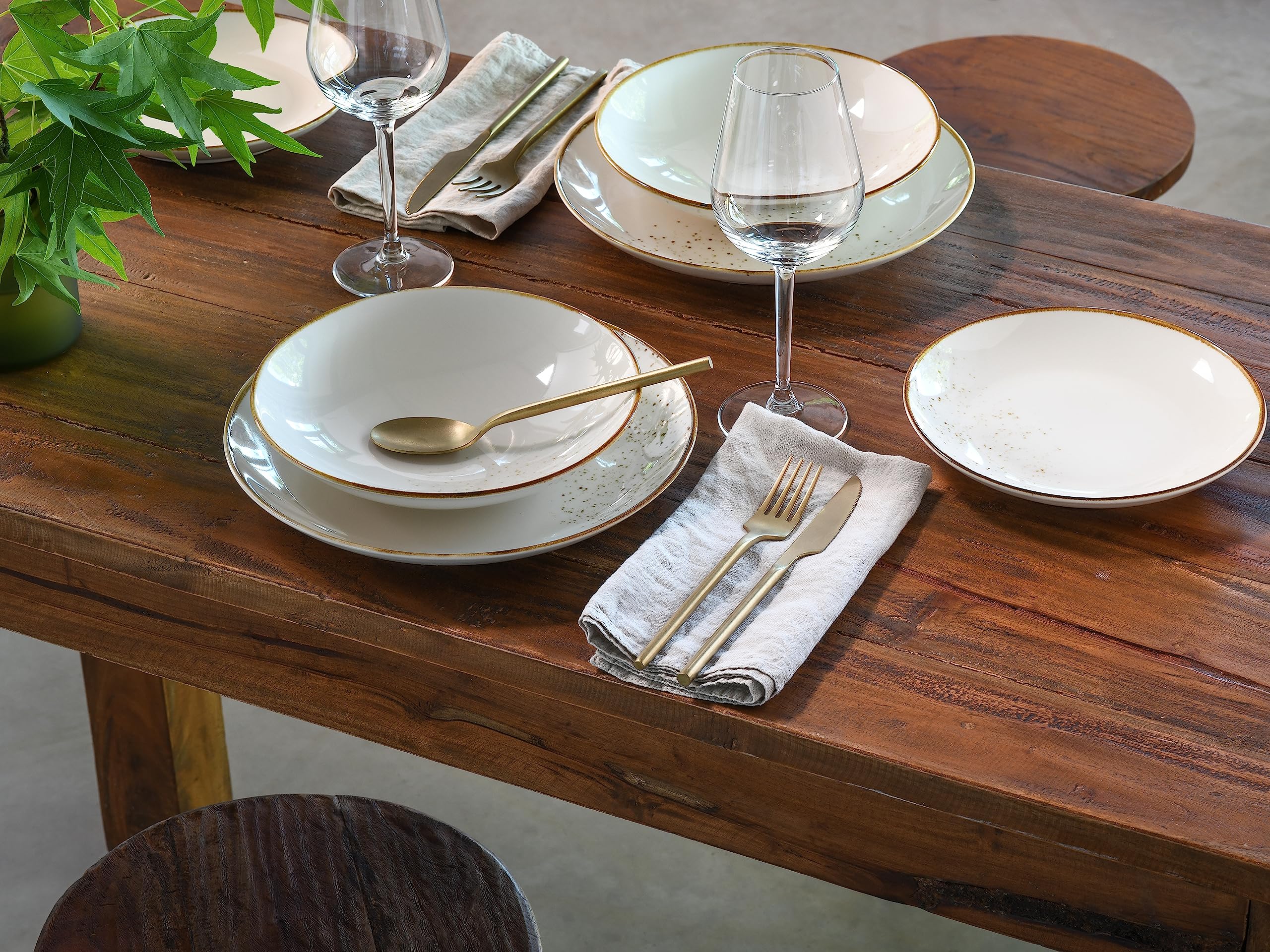 CreaTable, 14779, Serie Nature Collection Natural Living, 12-teiliges Geschirrset für 4 Personen, Teller Set aus Steinzeug, spülmaschinen- und mikrowellengeeignet, Qualitätsproduktion