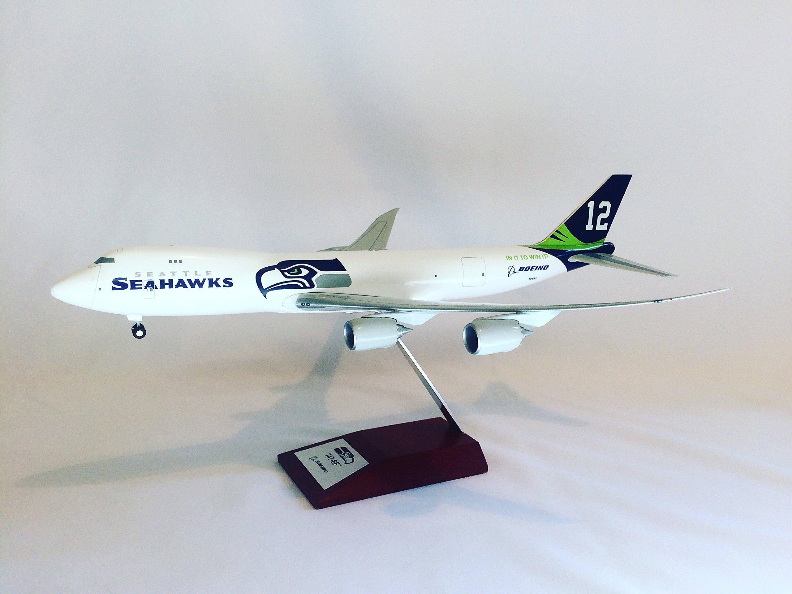 N BOEING 747-8F Seattle Seahawks 1/200 Boeing unveils Seattle