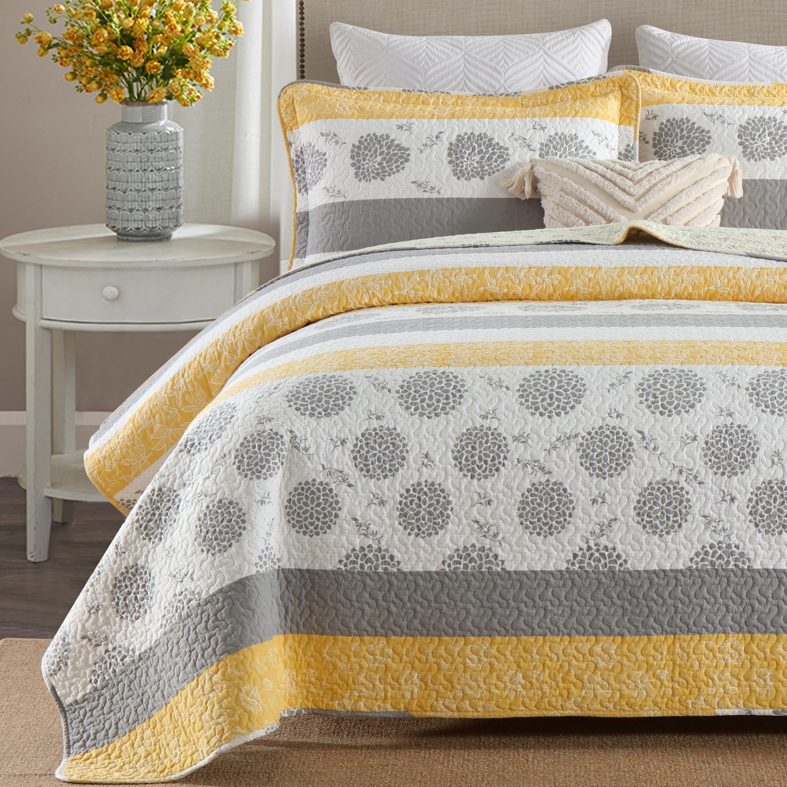 Homzard King Size Comforter Set,Floral King Size Quilt Set,Yellow Gray White All Cotton Quilted Bedspread,Striped Flower Pattern Bedding Set,Lightweight Paisley 3 Piece,All Seasons