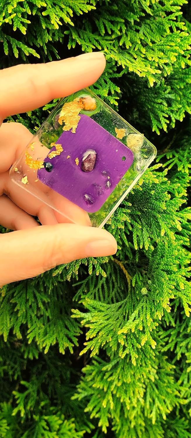 Tesla's purple plate with resin and amethyst - adhesive
