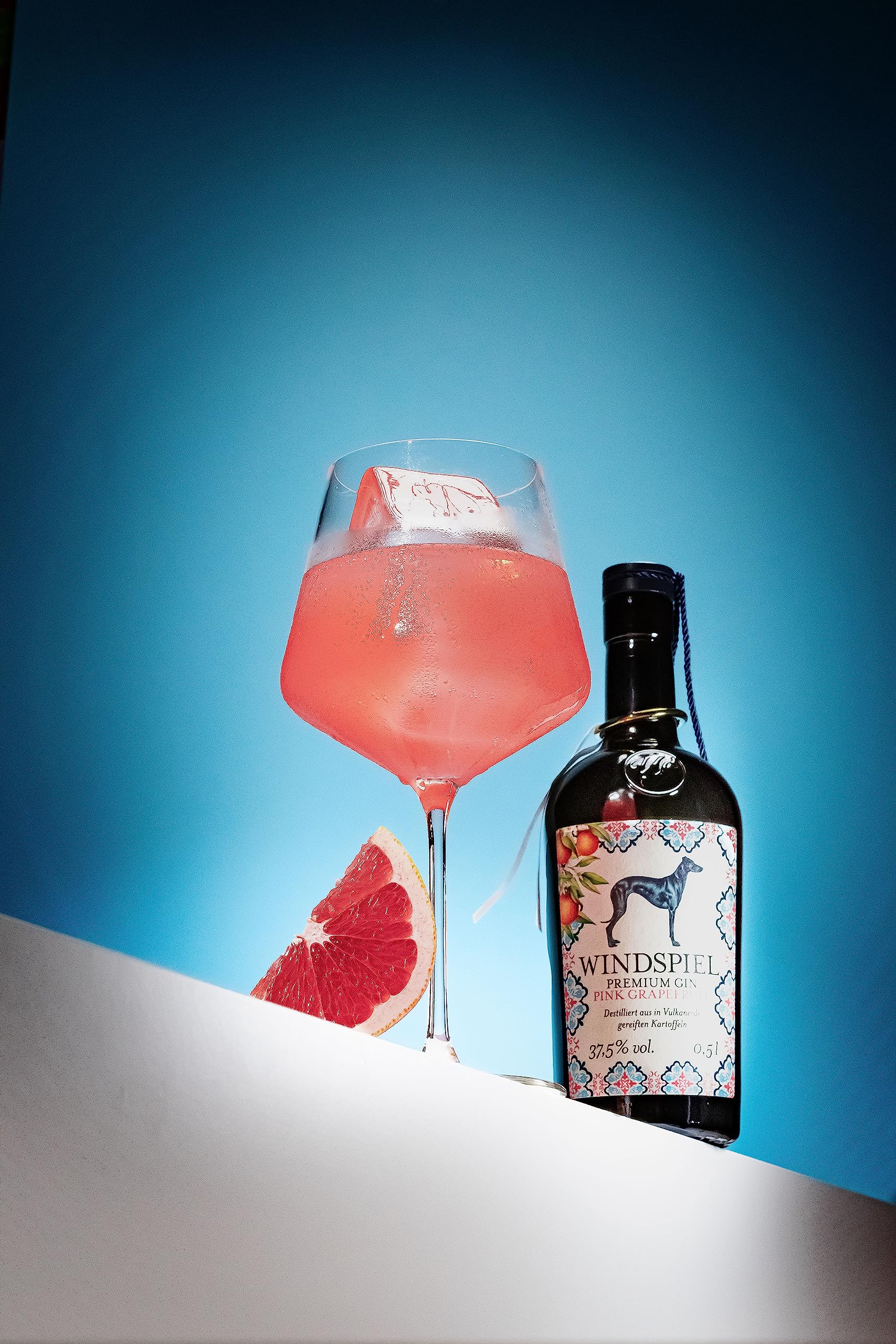 Windspiel Pink Grapefruit Gin - der Mediterrane für frische Longdrink Tonics - Feine Wacholderbeere trifft auf fruchtige Grapefruit / 37,5% vol. (1 x 0,5 l) (Packung mit 2)