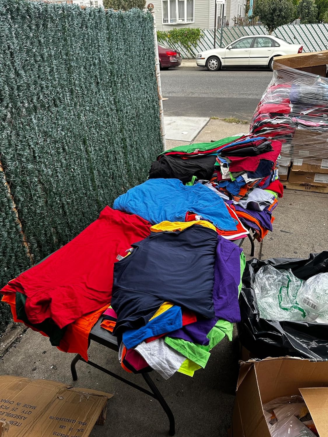 1000 Wholesale Bulk Mens T-Shirts - Even Ratio of Assorted Sizes - 440 Pounds - Pallet Skid Deal - Homeless Shelter Donations