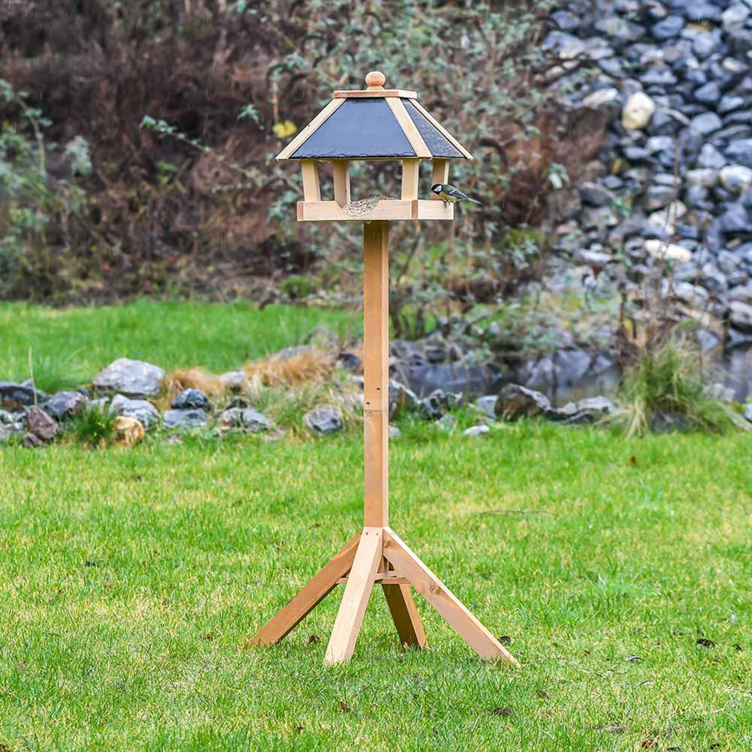 CJ Wildlife Bird Table for the Garden Free Standing Heavy Duty – Wooden Bird Table – FSC-Certified Pine Wood with Weatherproof Slate Roof – Cat-Safe Height for Garden Birds