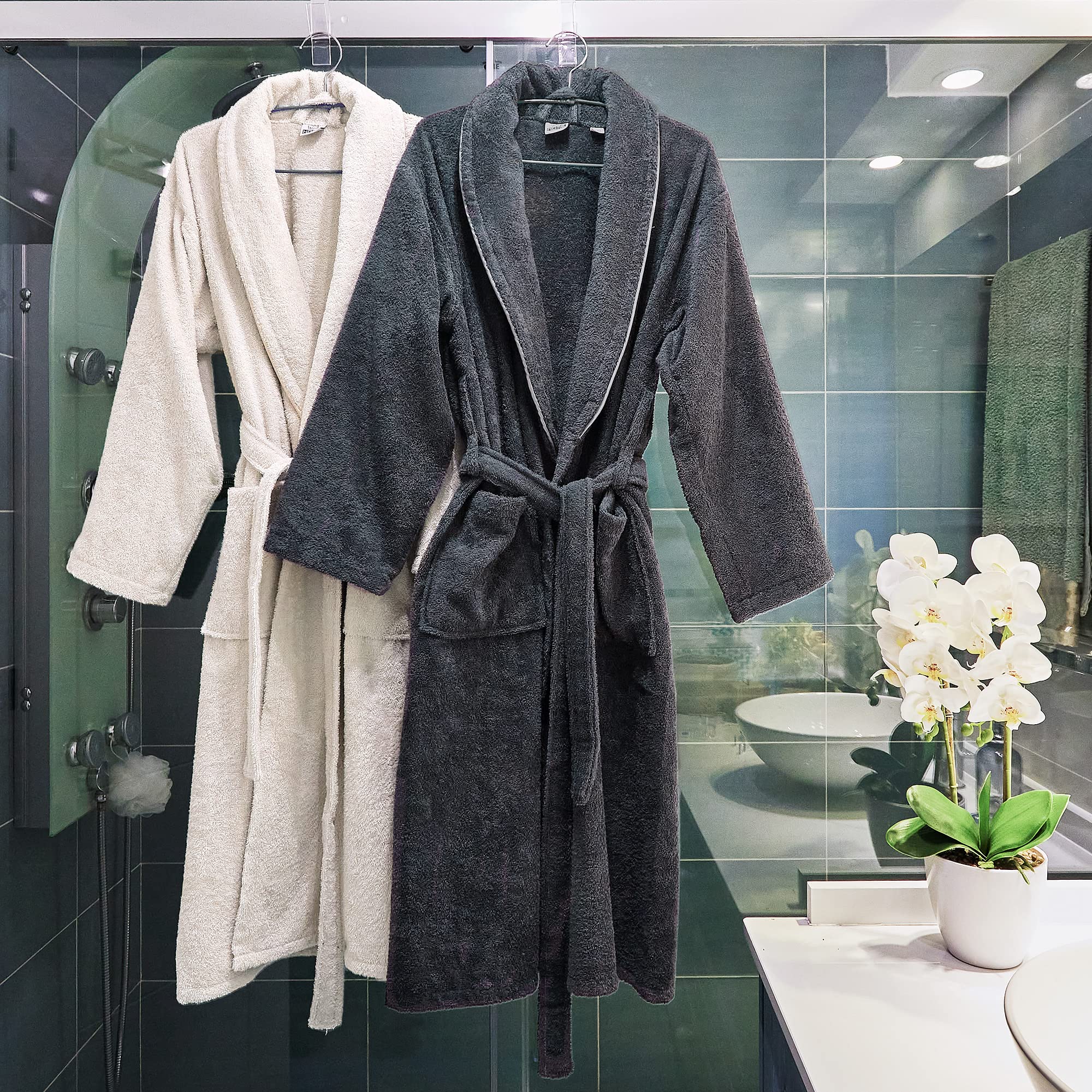 WELL HOME MOBILIARIO & DECORACIÓN bathrobe