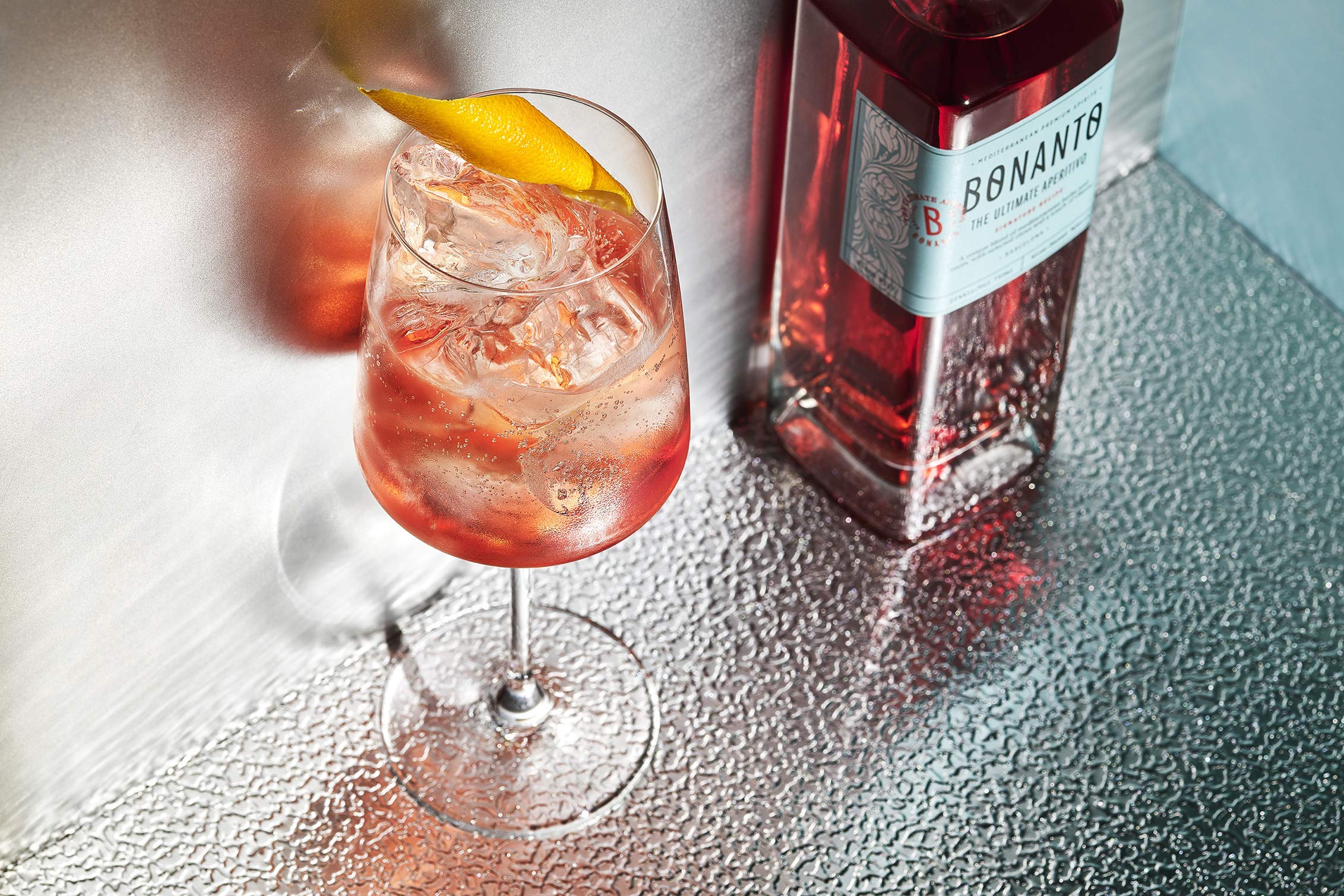 Bonanto - The Ultimate Aperitivo | Aperitif mit 22% vol. | Signature-Aperitif vereint Wermut und Likör | Perfekt für Spritz oder Cocktails (1 x 0,75l)