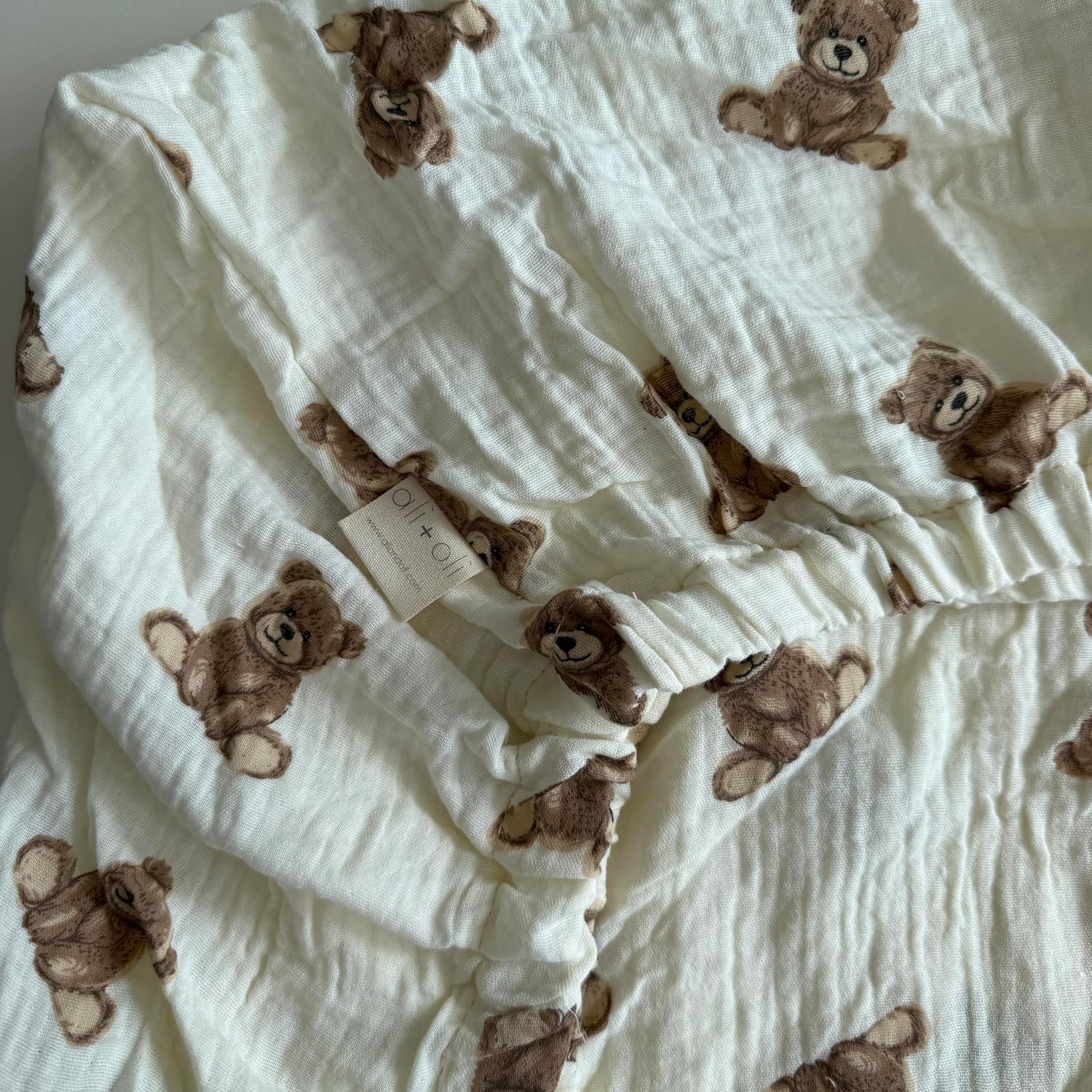 Ali+Oli Teddy Bear Print Muslin Fitted Crib Sheet, Soft Breathable Cotton, 52 x 28 inches, Cream and Brown