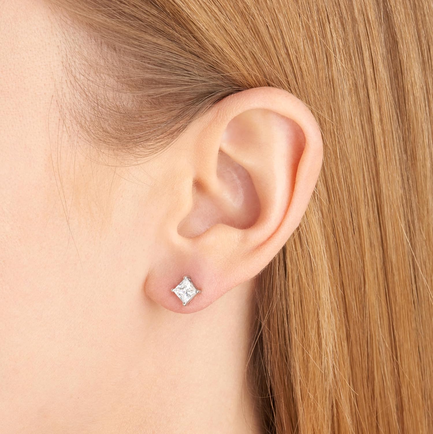 Amazon Essentials Plated Sterling Silver Cubic Zirconia Stud Earrings (Round & Princess) image 2