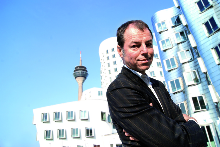 Amazon.de Horst Eckert books, biography, latest update