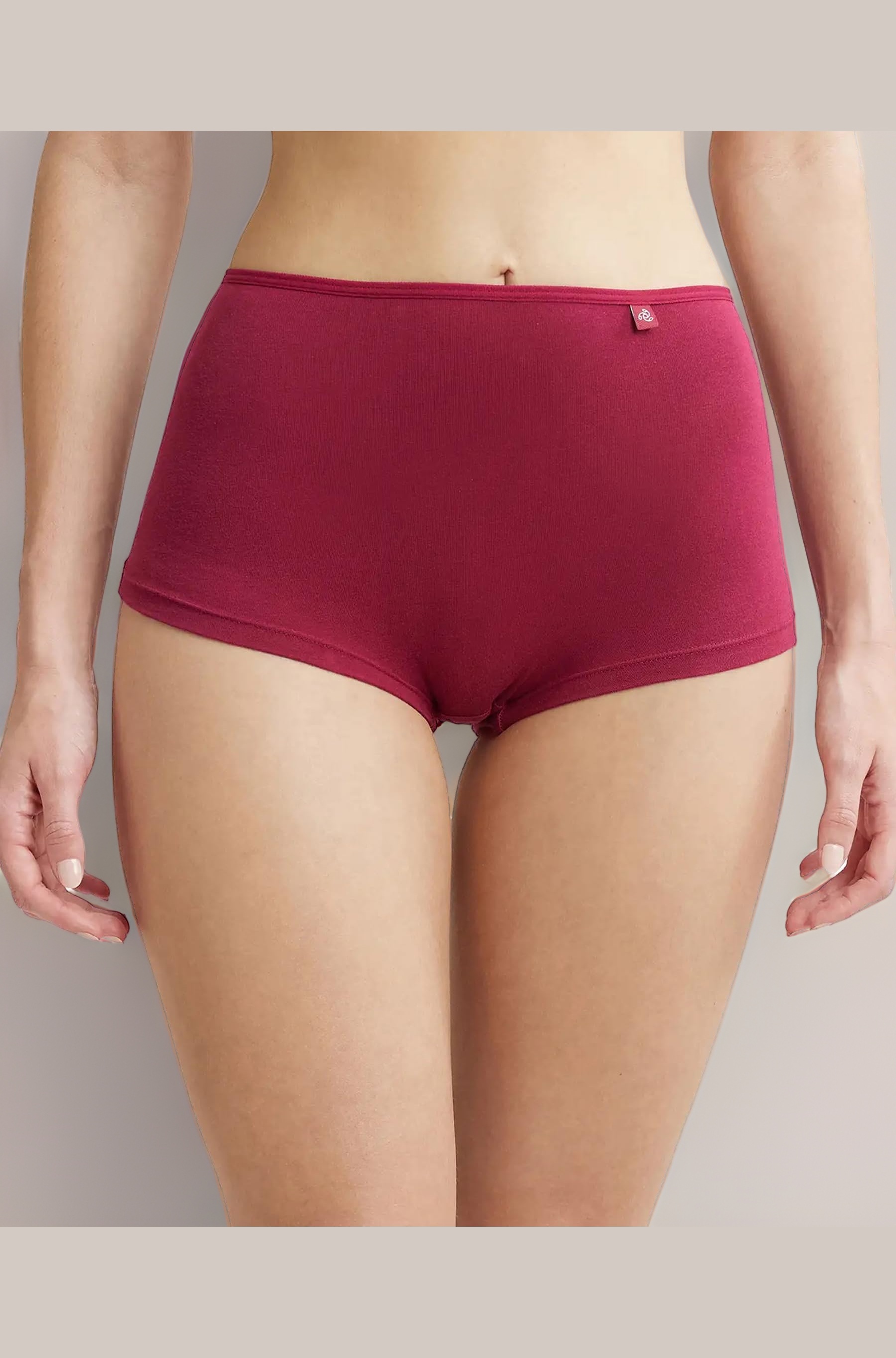 Jockey SS04 Women's High Coverage Super Combed Cotton Elastane Stretch Mid Waist Boy Shorts with Concealed Waistband and Stay Fresh Treatment