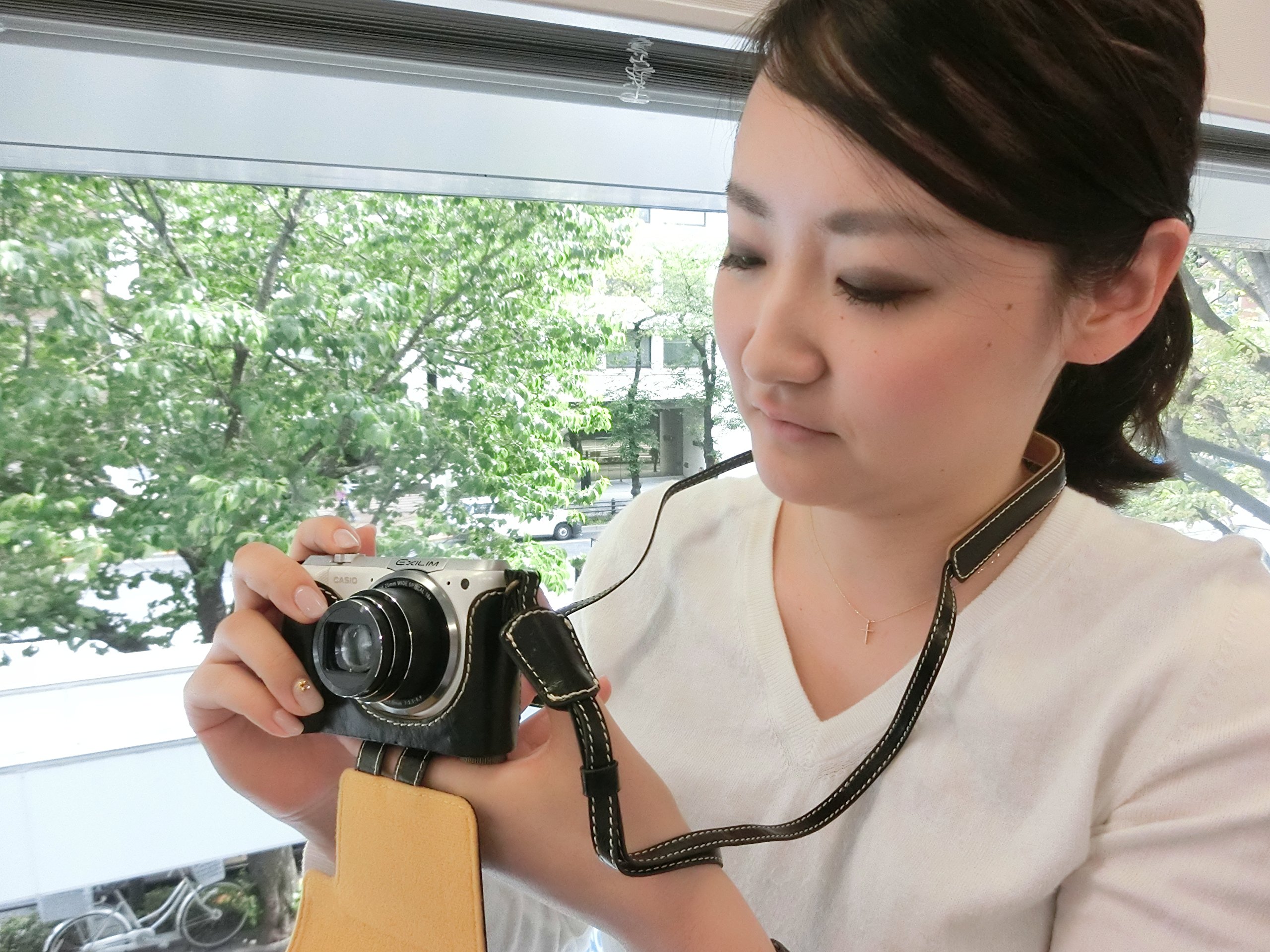 CASIO EXILIM EJC-110 ジャケットケース ネックストラップ Amazon | CASIO デジタルカメラ EXILIM用純正ケース EJC-850BK