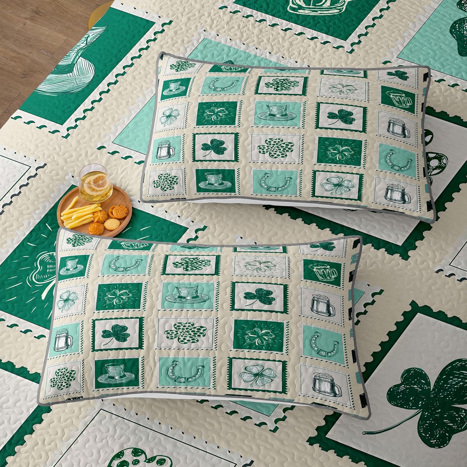 St. Patrick's Day Patchwork Quilt Set Queen Shamrock Postcard 3pcs Bedding Set with 2 Pillow Shams Soft Lightweight Coverlet Comforter Gift for Boys (Shamrock Postcard, Queen(90"x90")) | Breathable, Lightweight, Skin Friendly