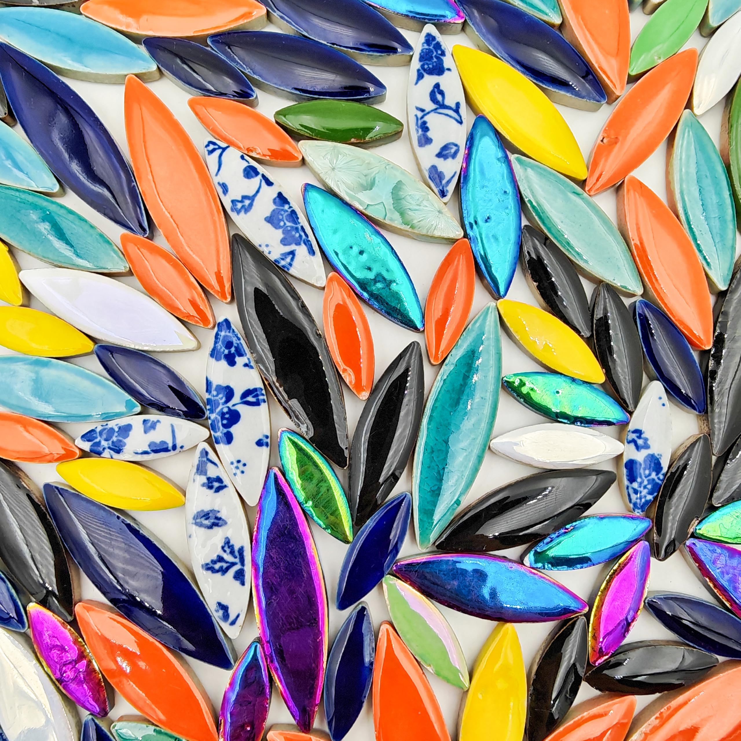 500g/1.1lb Willow Leaf Petal Shape Ceramic Mosaic,Irregular Mosaic Pieces for Home Decoration or DIY Crafts,Mosaic Making Supplies. (Mixed Color)