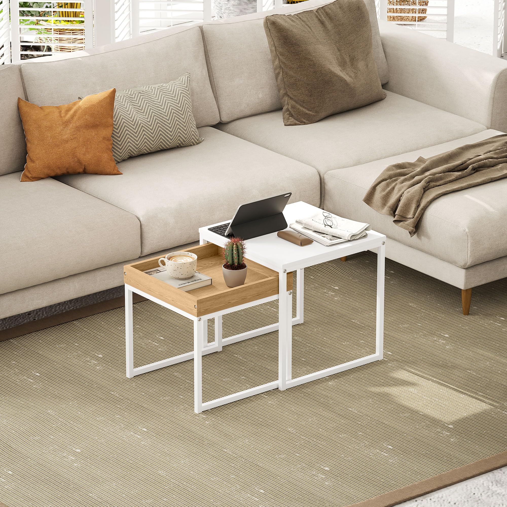 HOMCOM Lot de 2 Tables Basses Gigognes Carrées, Tables Gigognes de Salon avec Cadre en Acier, pour Salon, Chambre, Petit Espace, Style Moderne, Blanc