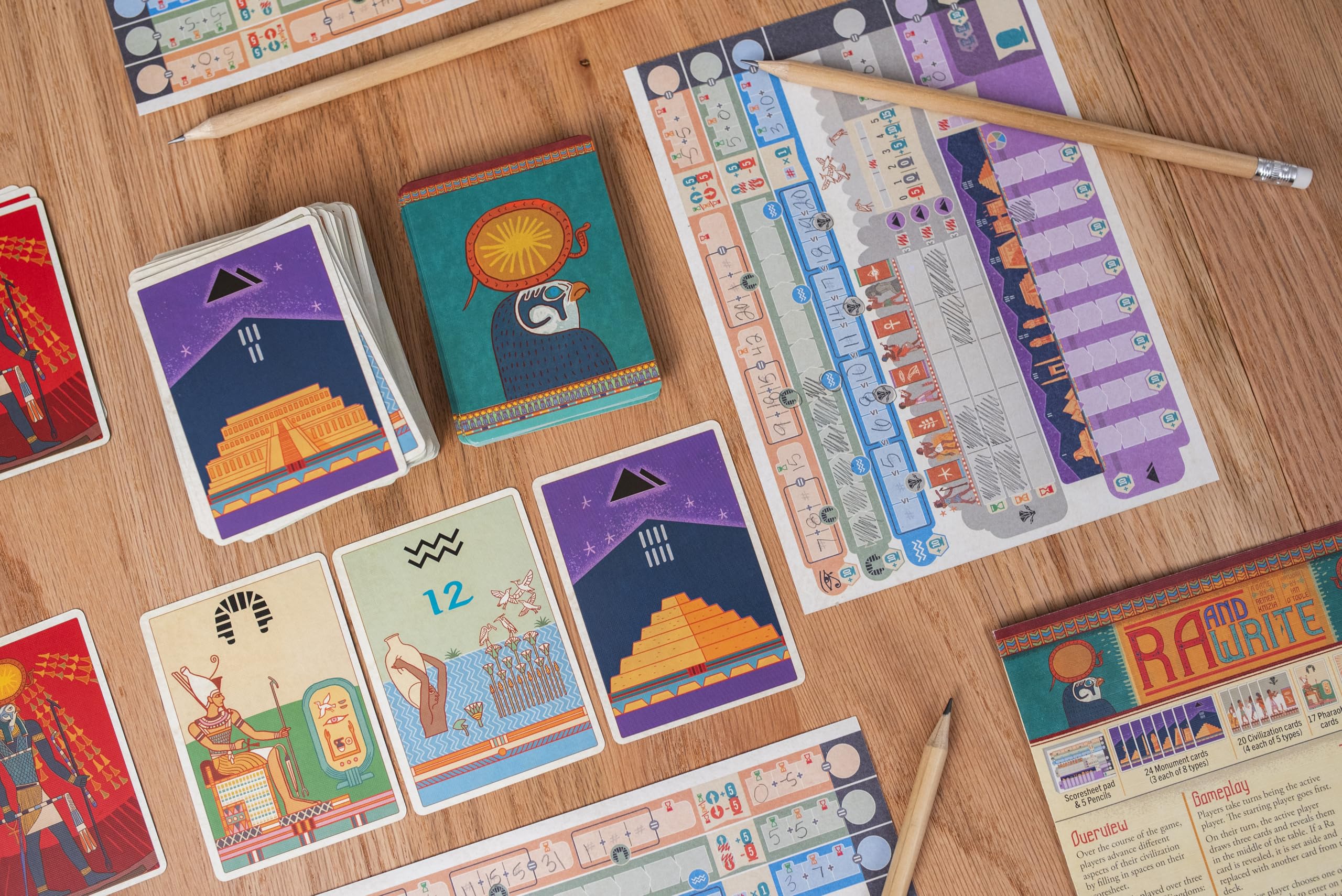 Ra and Write - Jeu de stratégie Flip-and-Write par Reiner Knizia & 25th Century Games | À partir de 12 Ans | 2 à 5 Joueurs | 30 à 45 Minutes