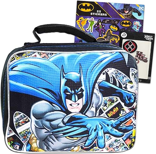 Batman Juego de actividades de viaje con aislamiento de Batman con calcomanías y parches de la Liga de la Justicia para niños y niñas (paquete de