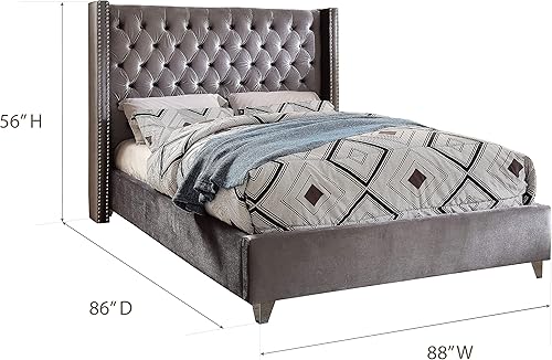 Miniatura 3 de Meridian Furniture – Cama con respaldo de terciopelo abotonado, Aiden-Q-Aiden, con recortes cromados con forma de cabezal de clavos y patas